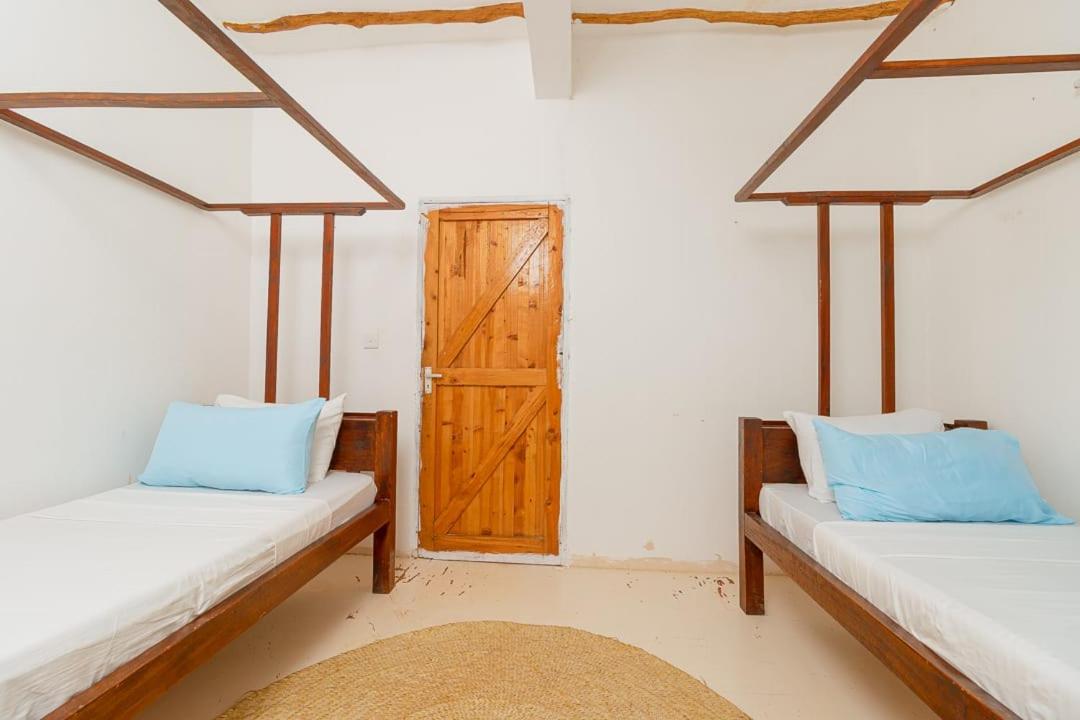 Backpackers castle