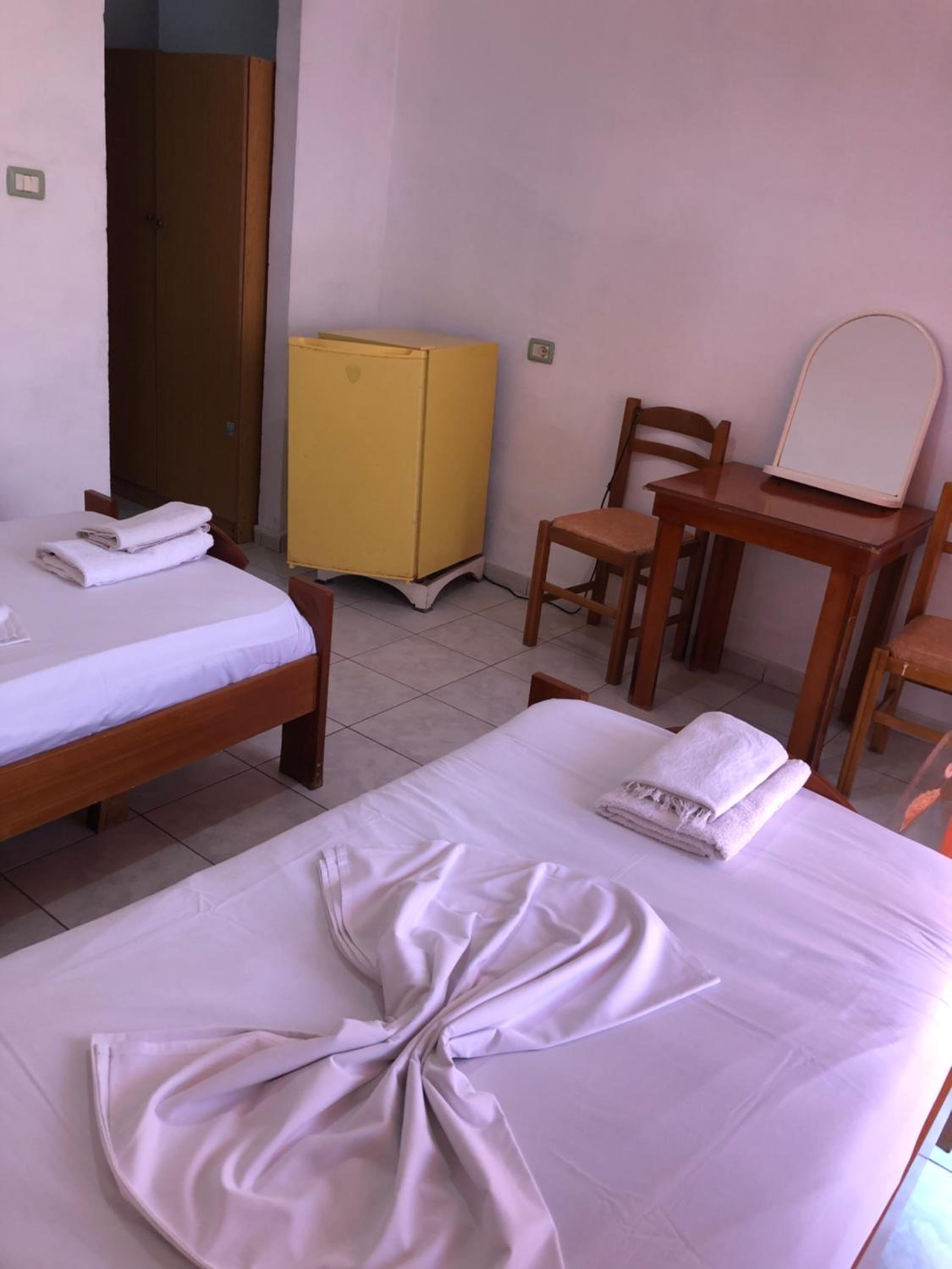 Sotiri Rooms
