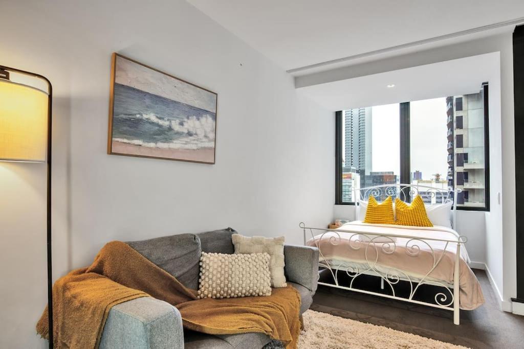 Chic Urban Studio Cloud Nine - 1B1B