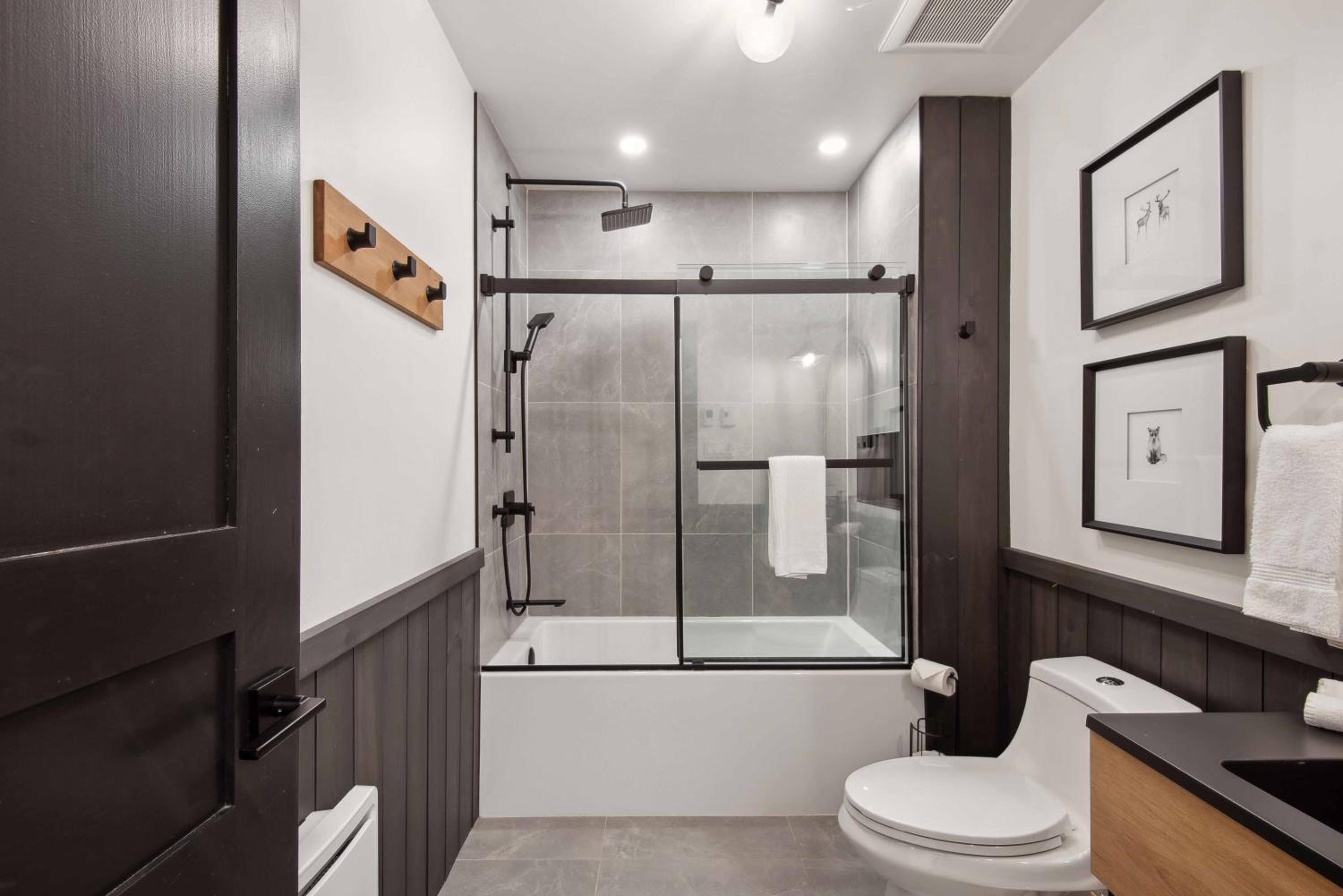 Tremblant Prestige - Les Eaux 223-4