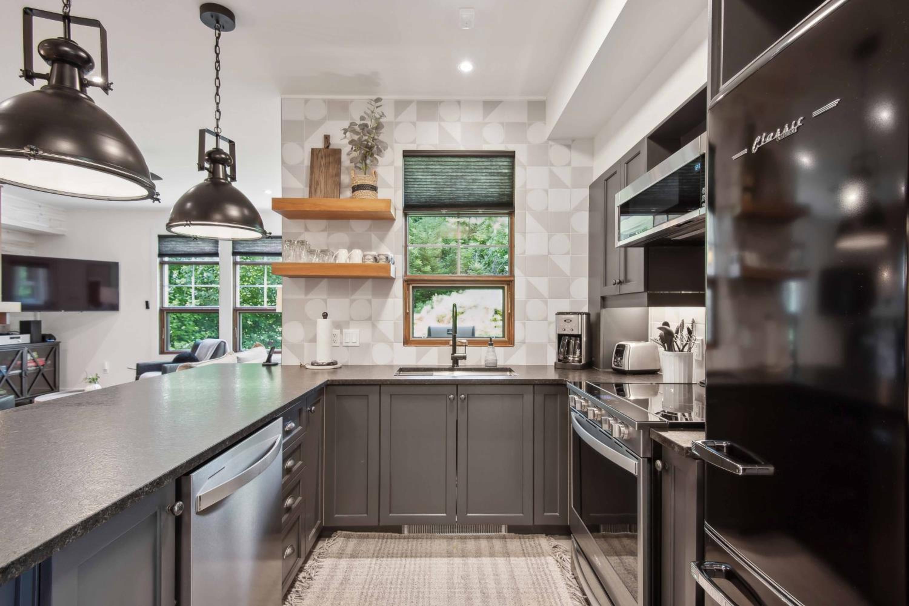 Tremblant Prestige - Les Eaux 223-4
