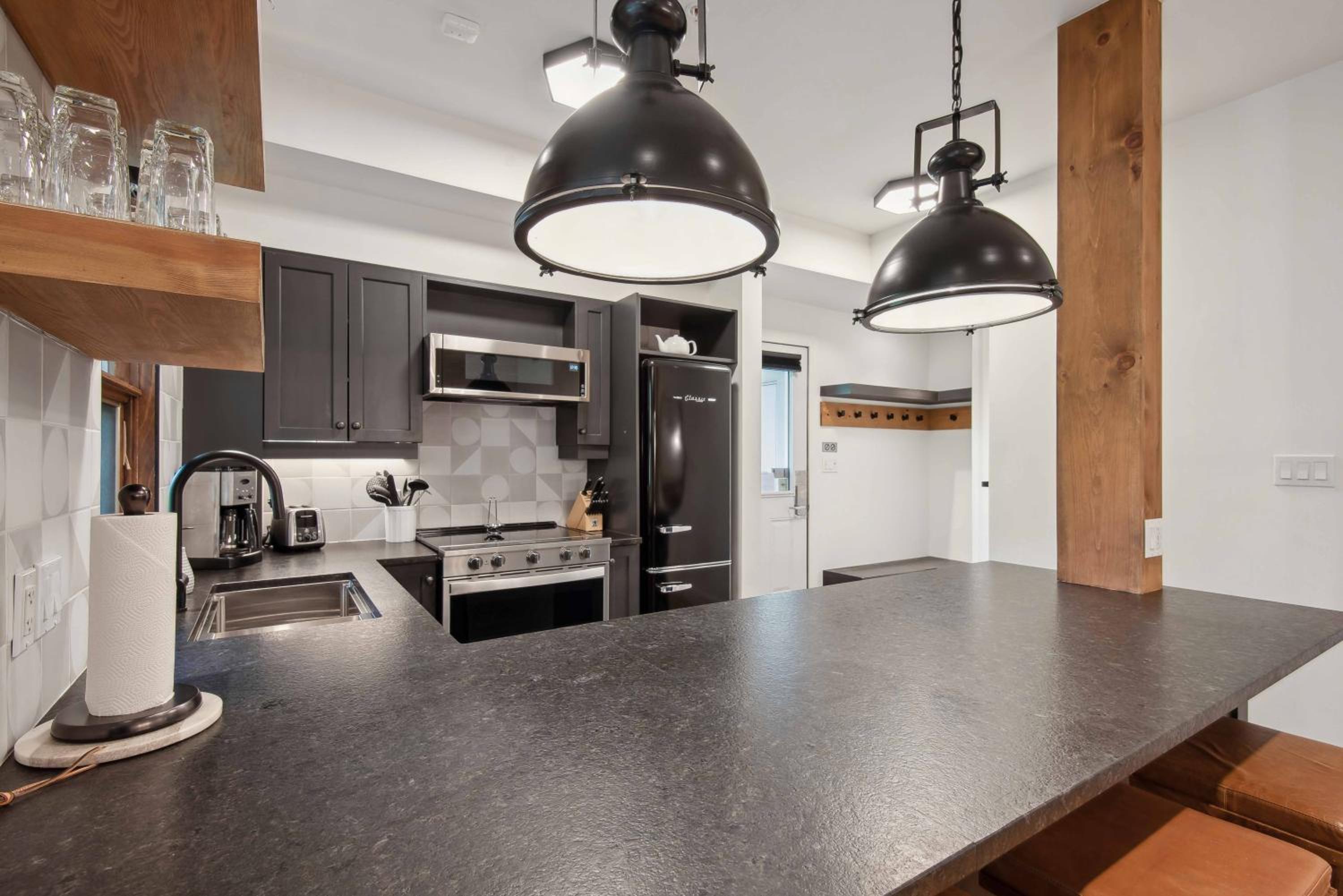 Tremblant Prestige - Les Eaux 223-4