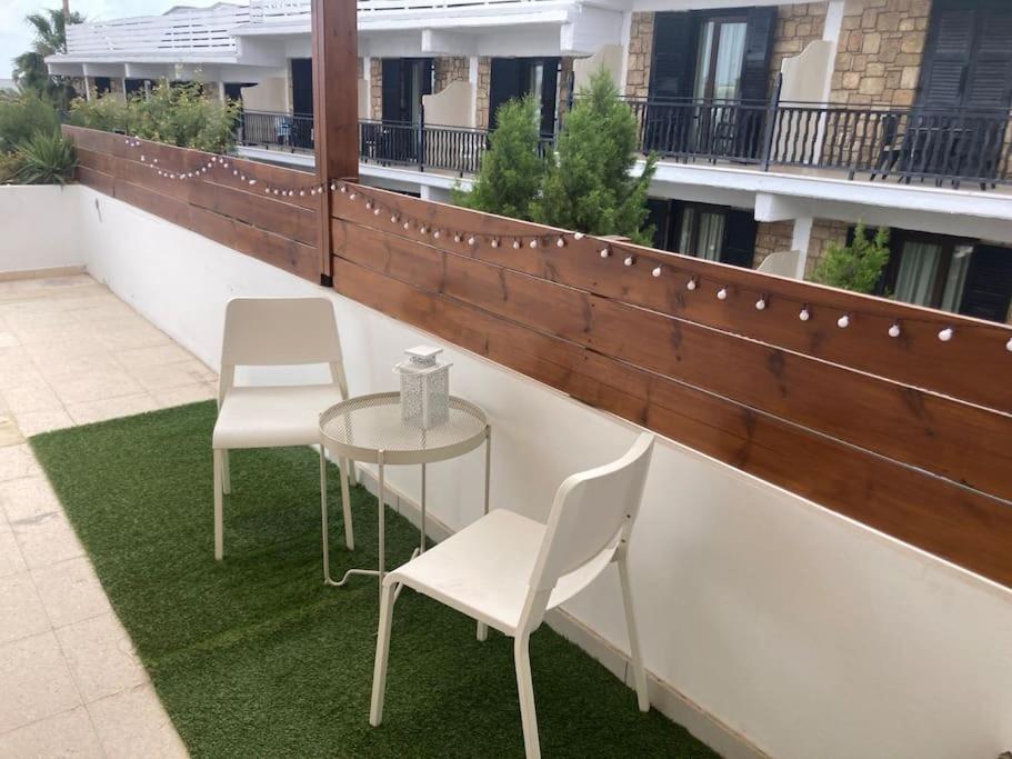 Harbour Central 1 BR Steps from Beach and Nightlife
