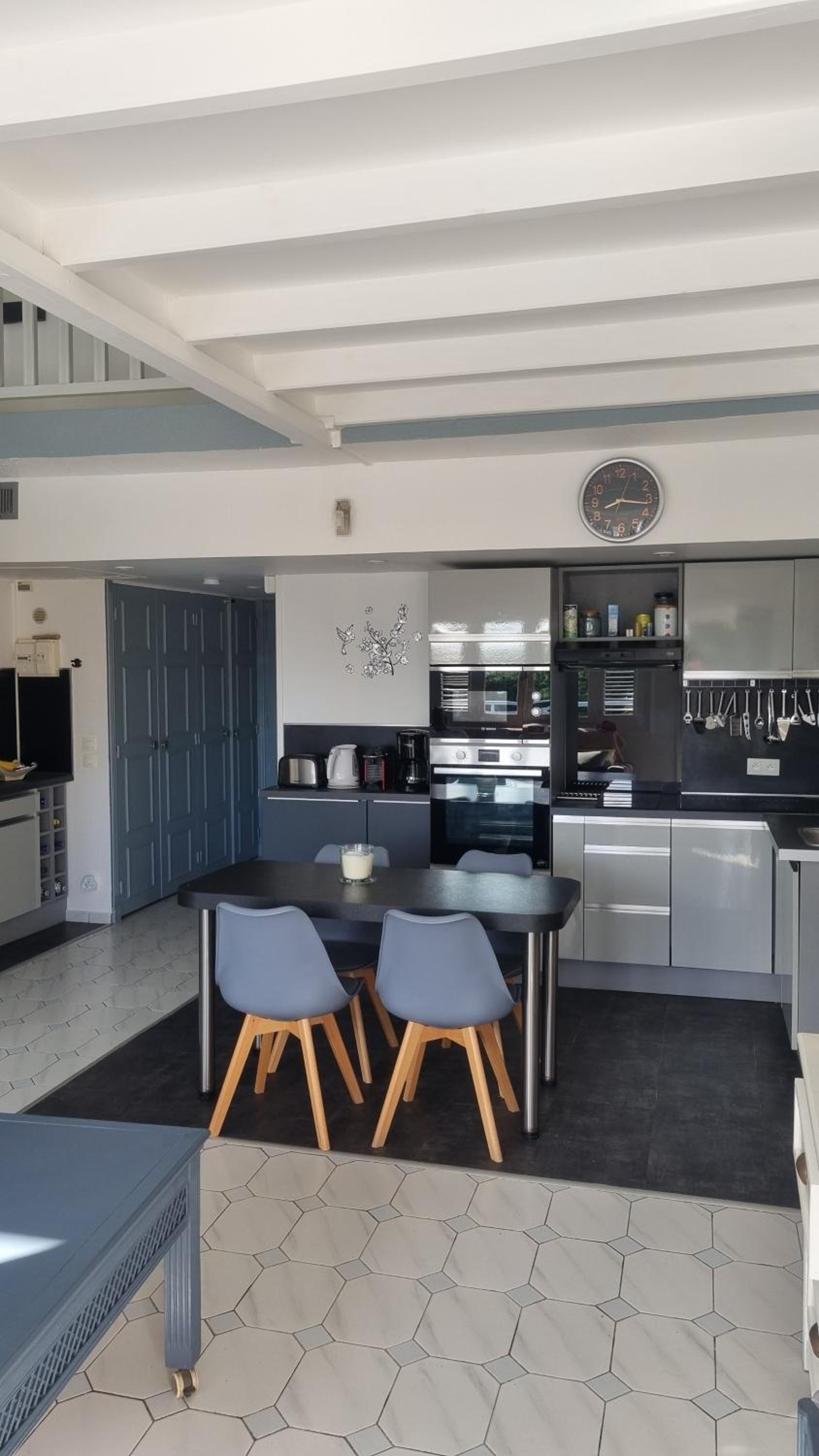 La Mangotine - Duplex à Saint François avec piscine view 5