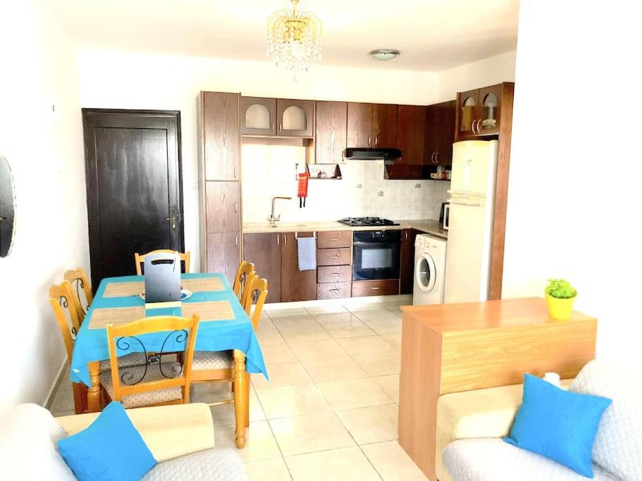 Tranquil Super Central 1BR near Paphos Harbour