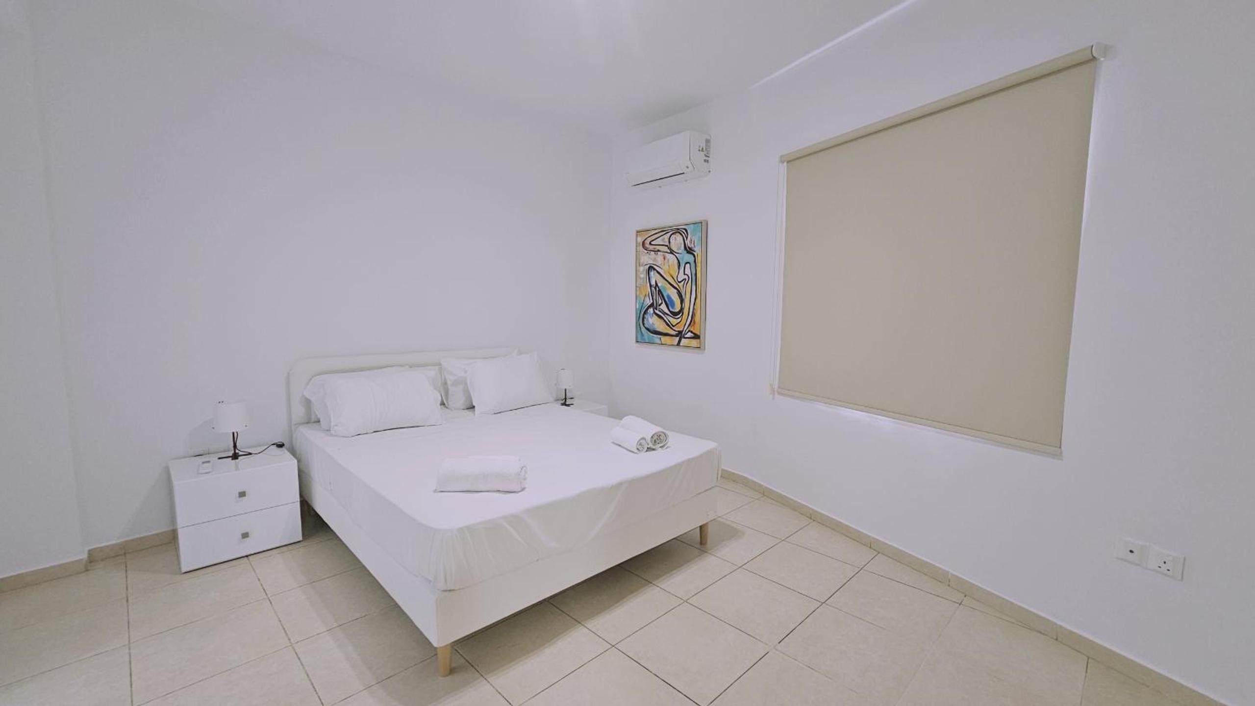 STAY Sunny Honey Apartment