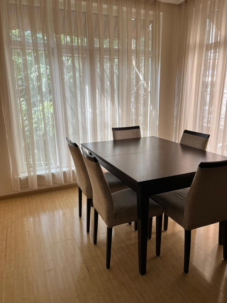 Apartment Mirabad Avenue view 4