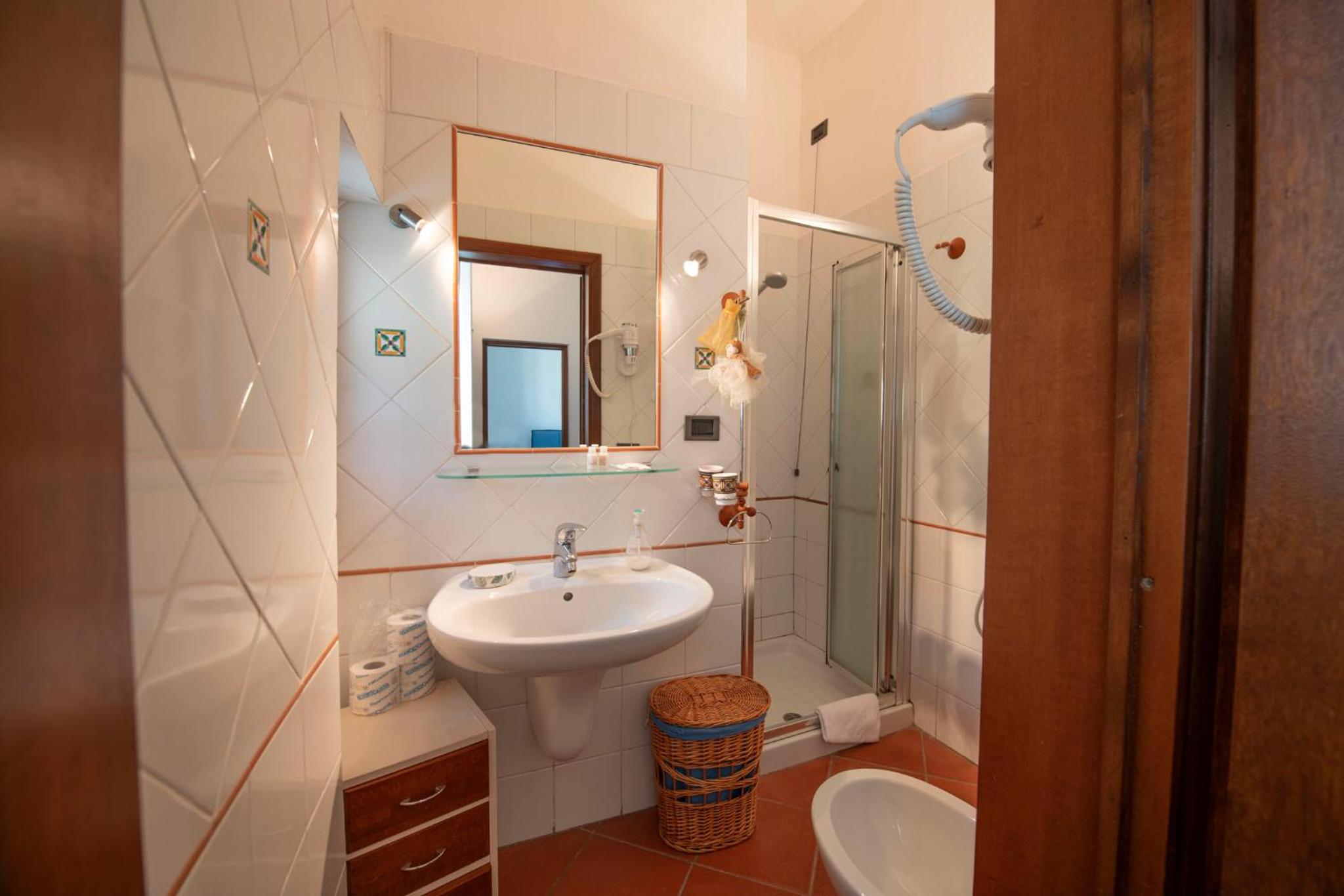 Vanni Apartment by Mamo Florence