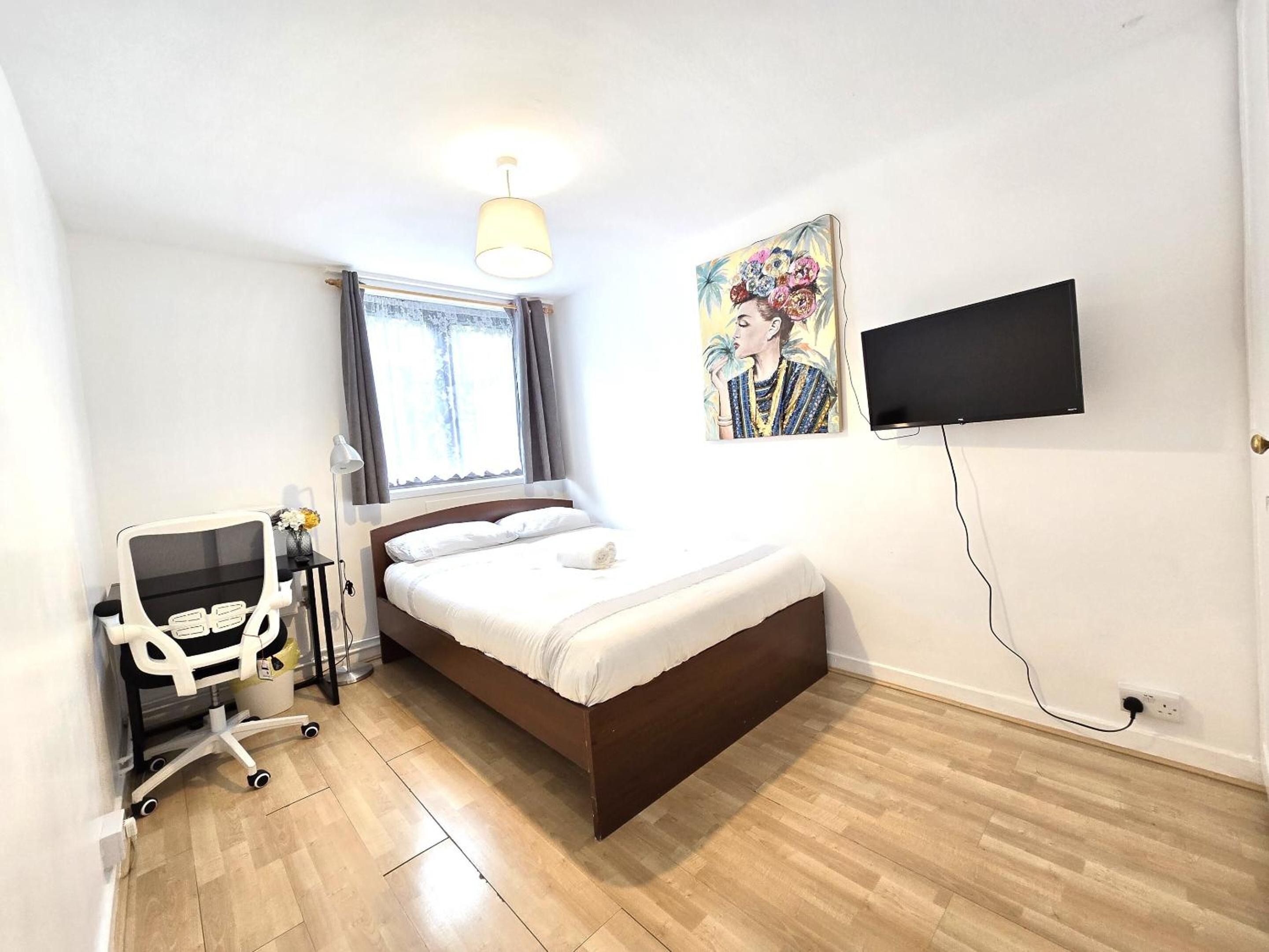 London Harford House rooms