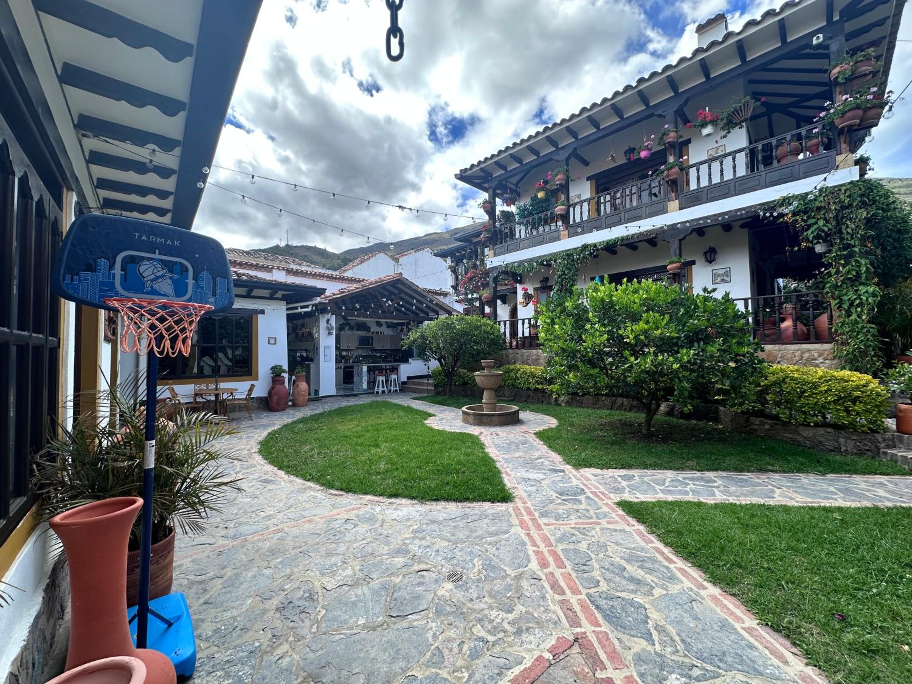 El Portal de Mayo