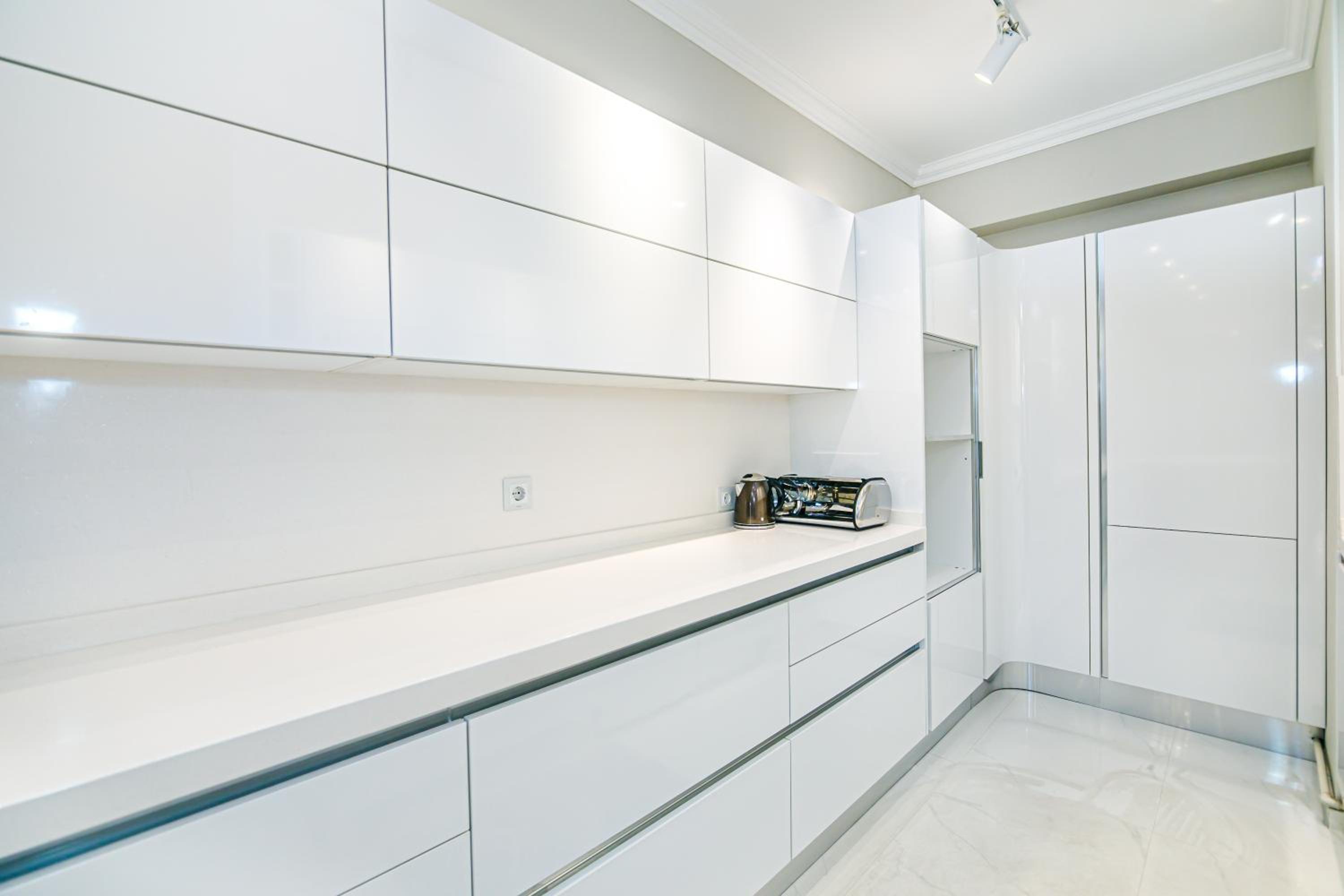 Azure Hotel Apartment