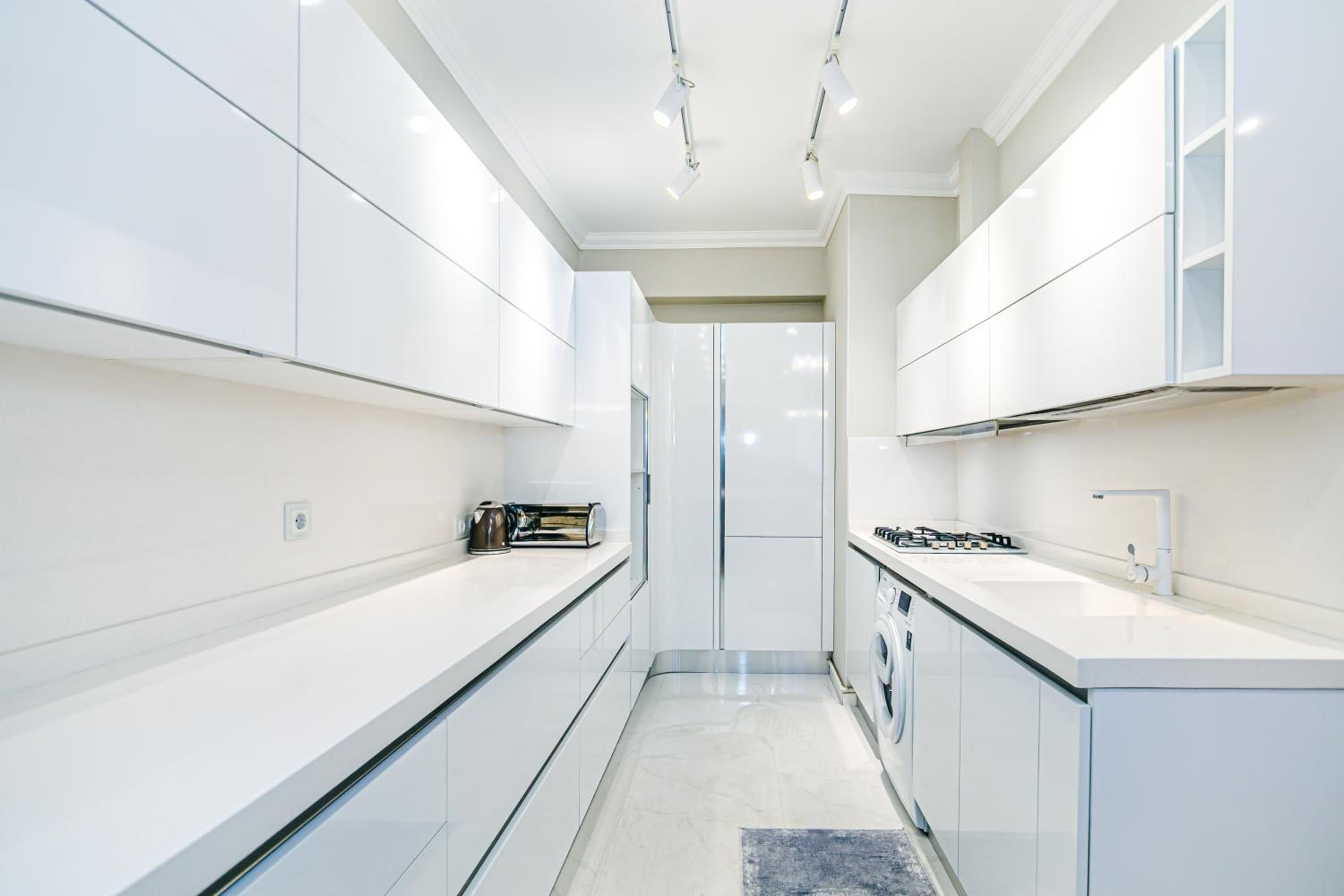 Azure Hotel Apartment