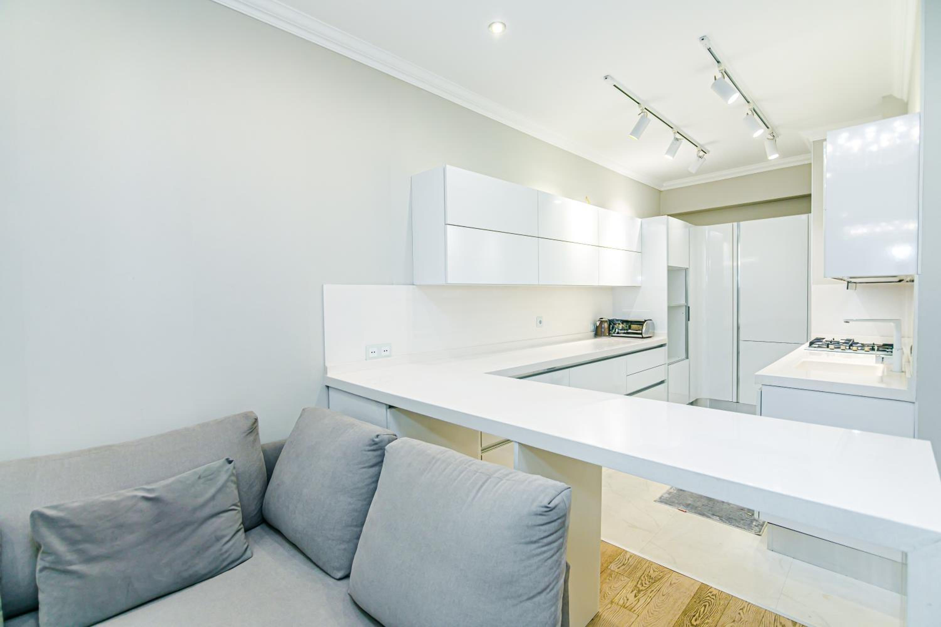 Azure Hotel Apartment