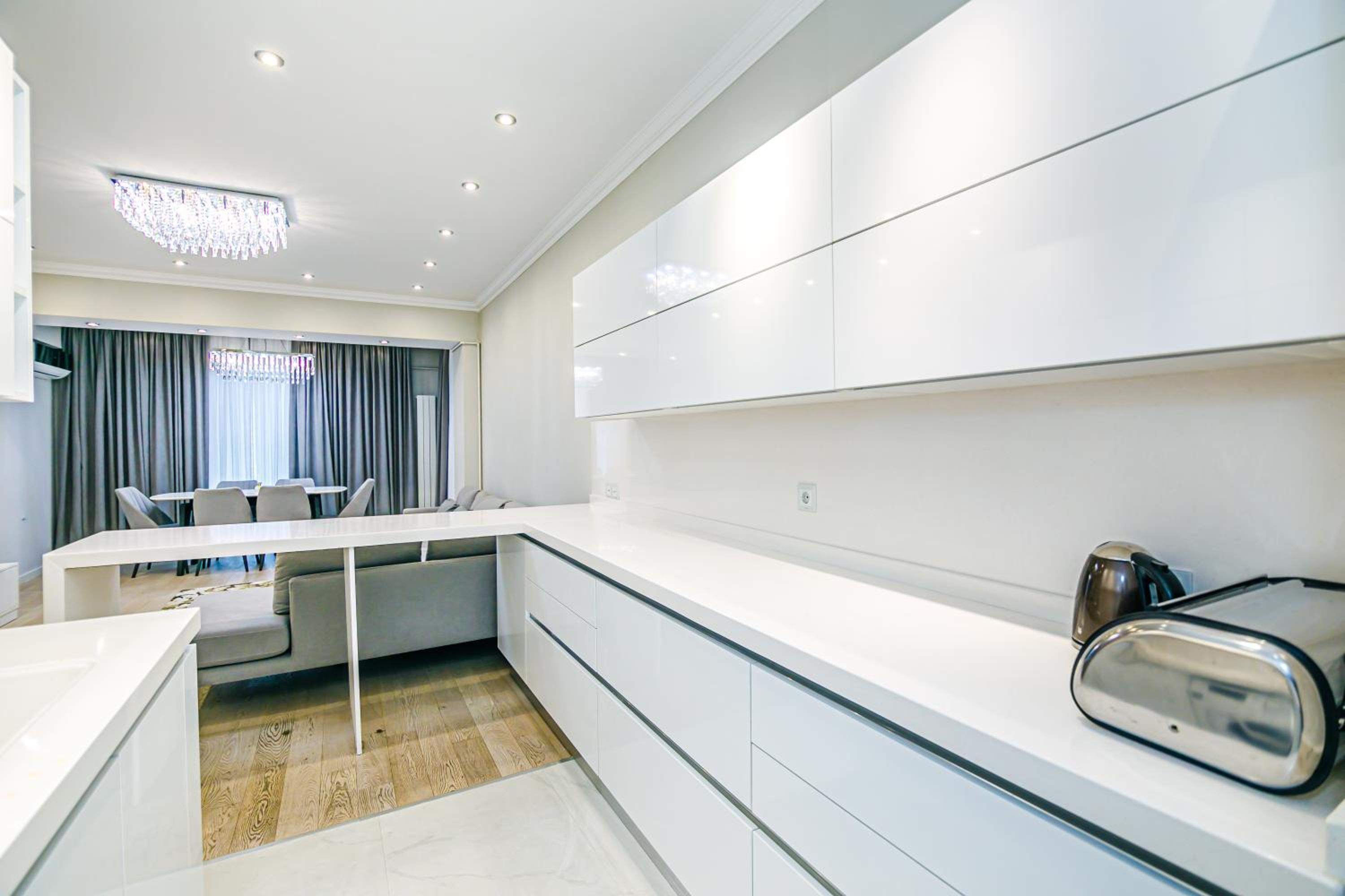 Azure Hotel Apartment
