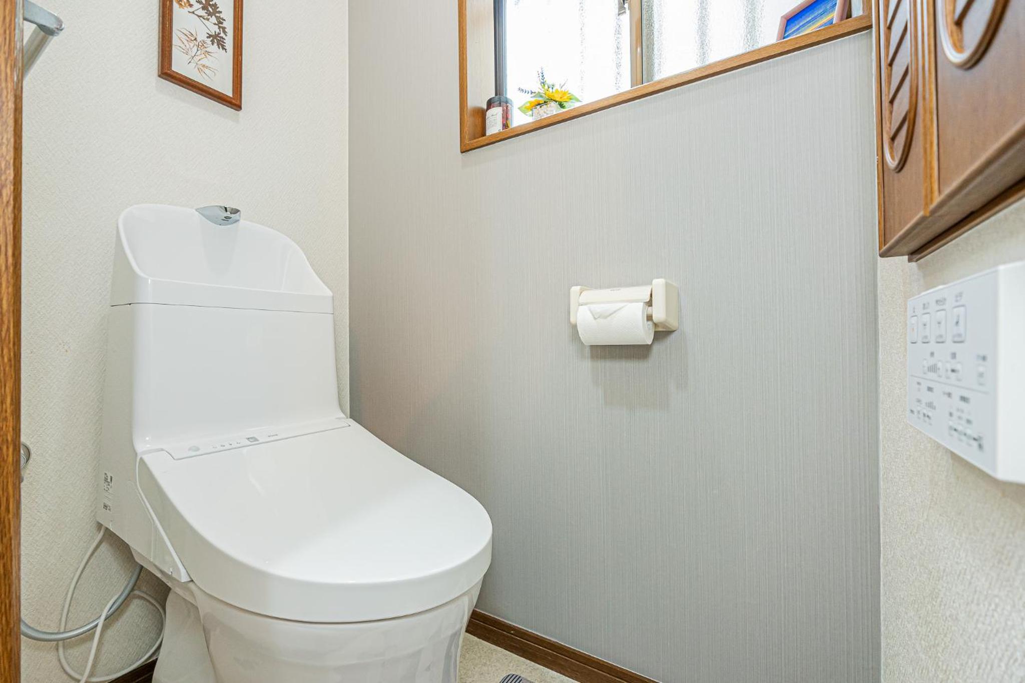 Asakusa-Ginza-Skytree-Stn-4min-95sqm-Garage-2WC-2Swr