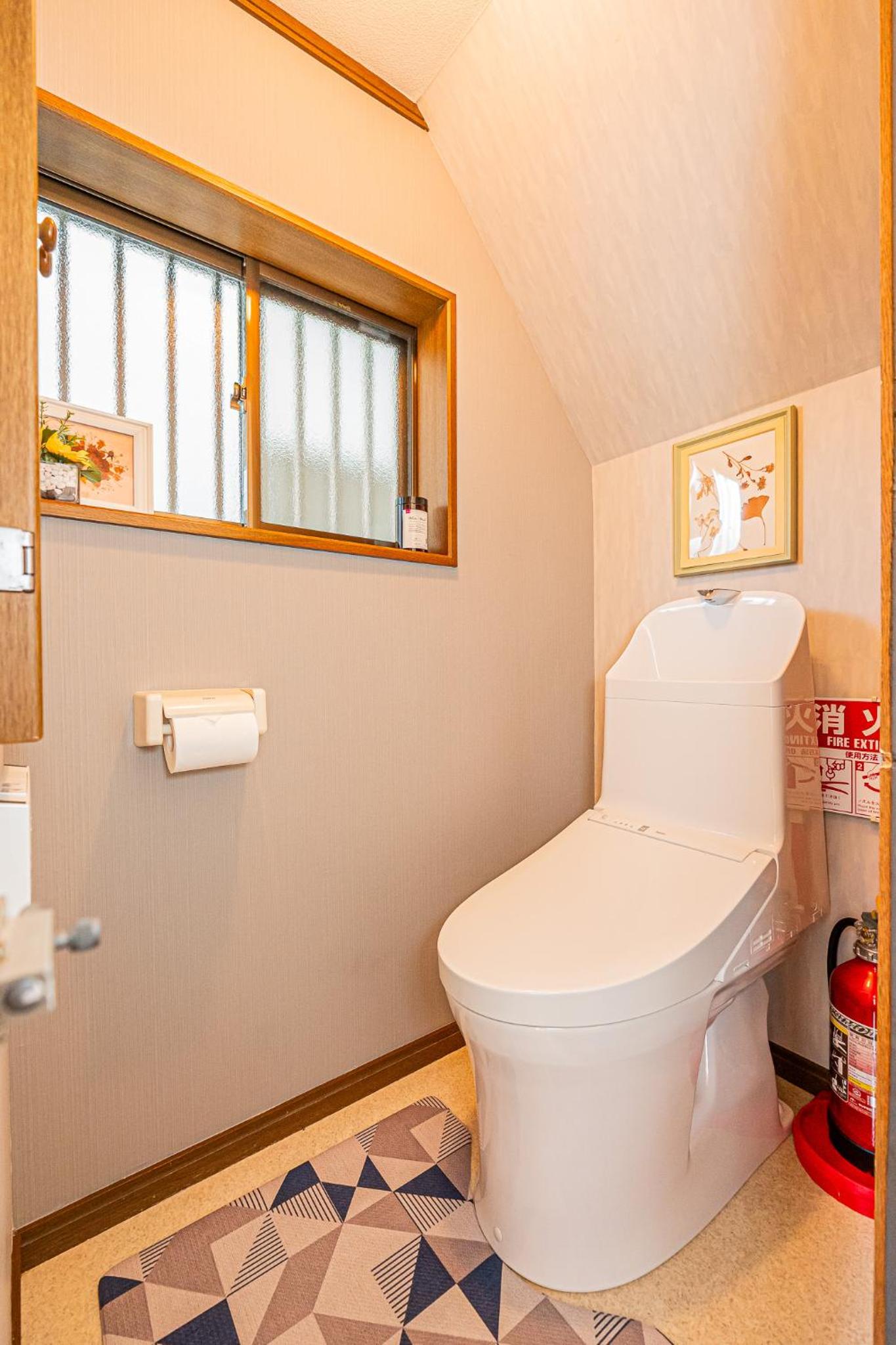 Asakusa-Ginza-Skytree-Stn-4min-95sqm-Garage-2WC-2Swr