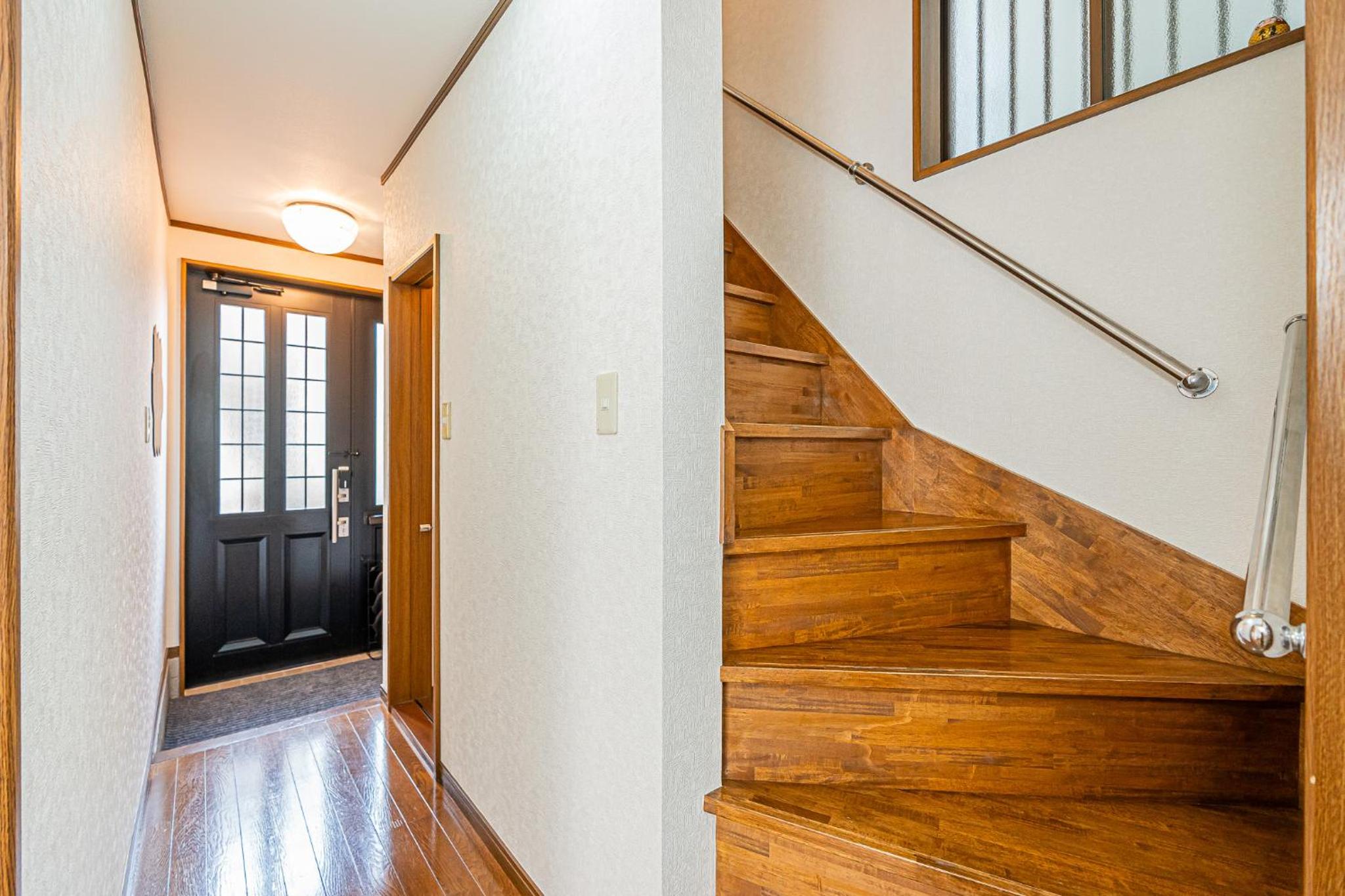 Asakusa-Ginza-Skytree-Stn-4min-95sqm-Garage-2WC-2Swr
