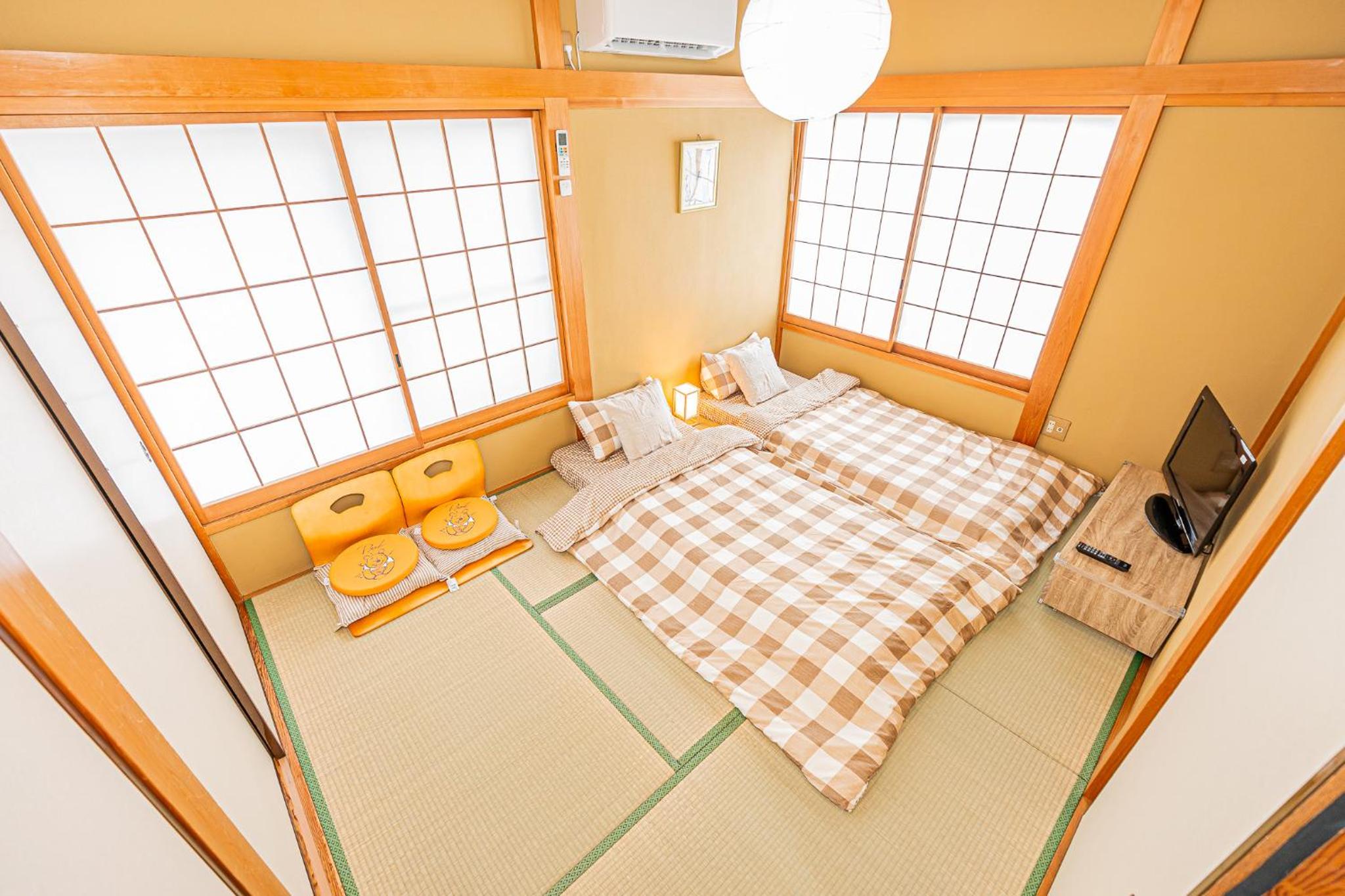 Asakusa-Ginza-Skytree-Stn-4min-95sqm-Garage-2WC-2Swr