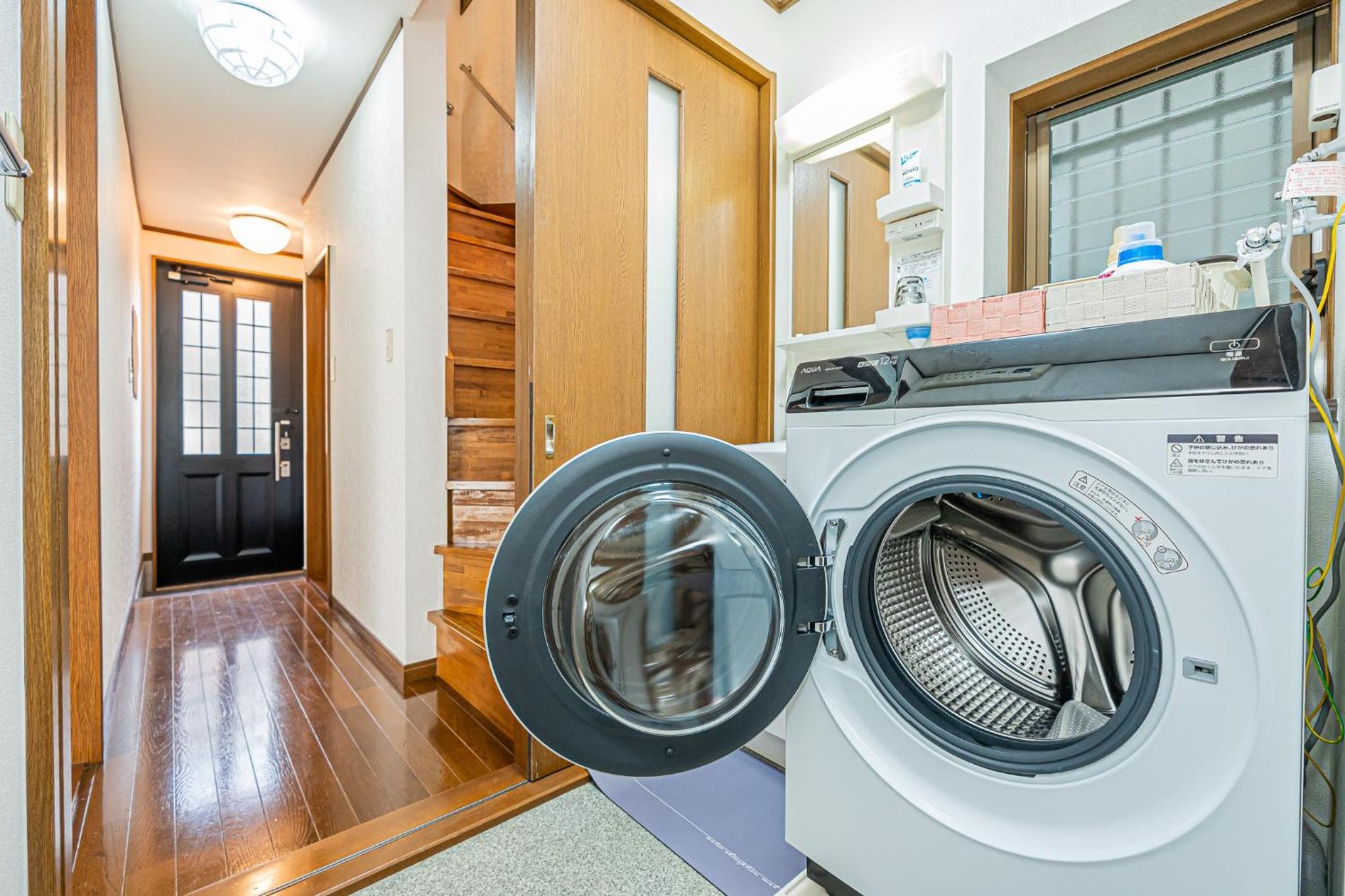 Asakusa-Ginza-Skytree-Stn-4min-95sqm-Garage-2WC-2Swr