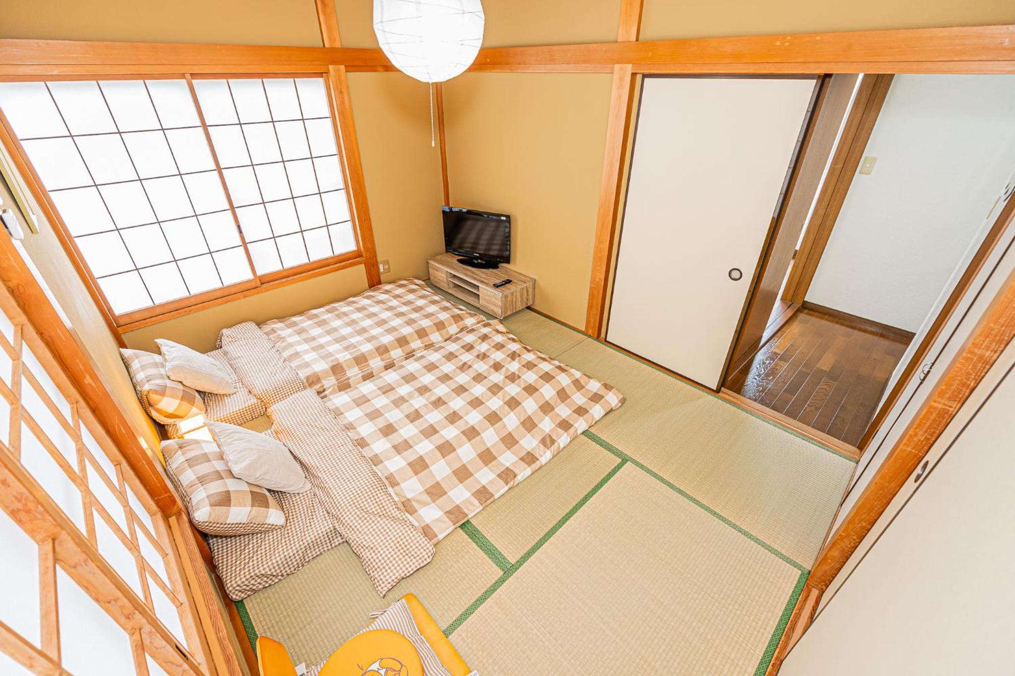 Asakusa-Ginza-Skytree-Stn-4min-95sqm-Garage-2WC-2Swr