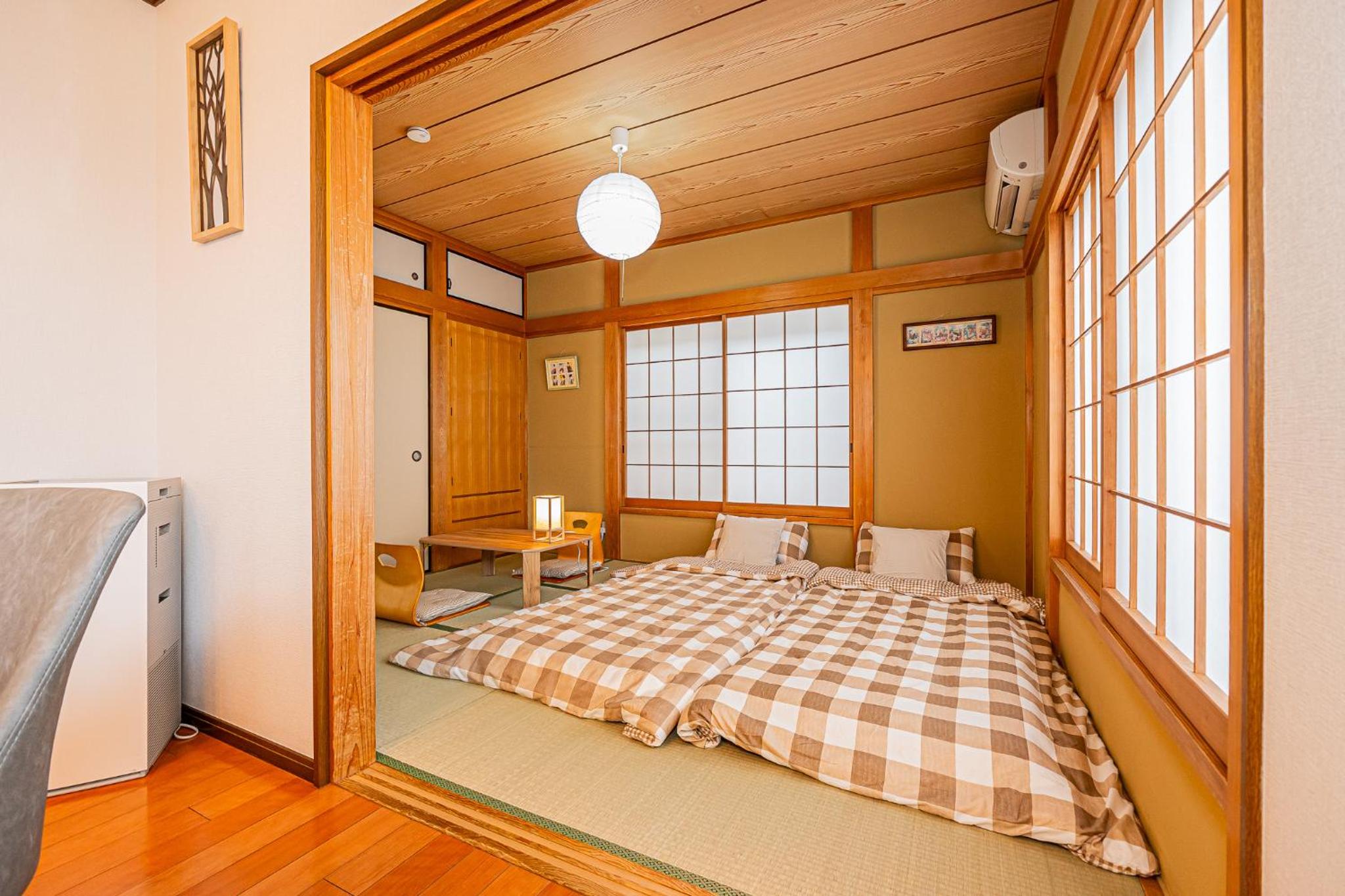 Asakusa-Ginza-Skytree-Stn-4min-95sqm-Garage-2WC-2Swr