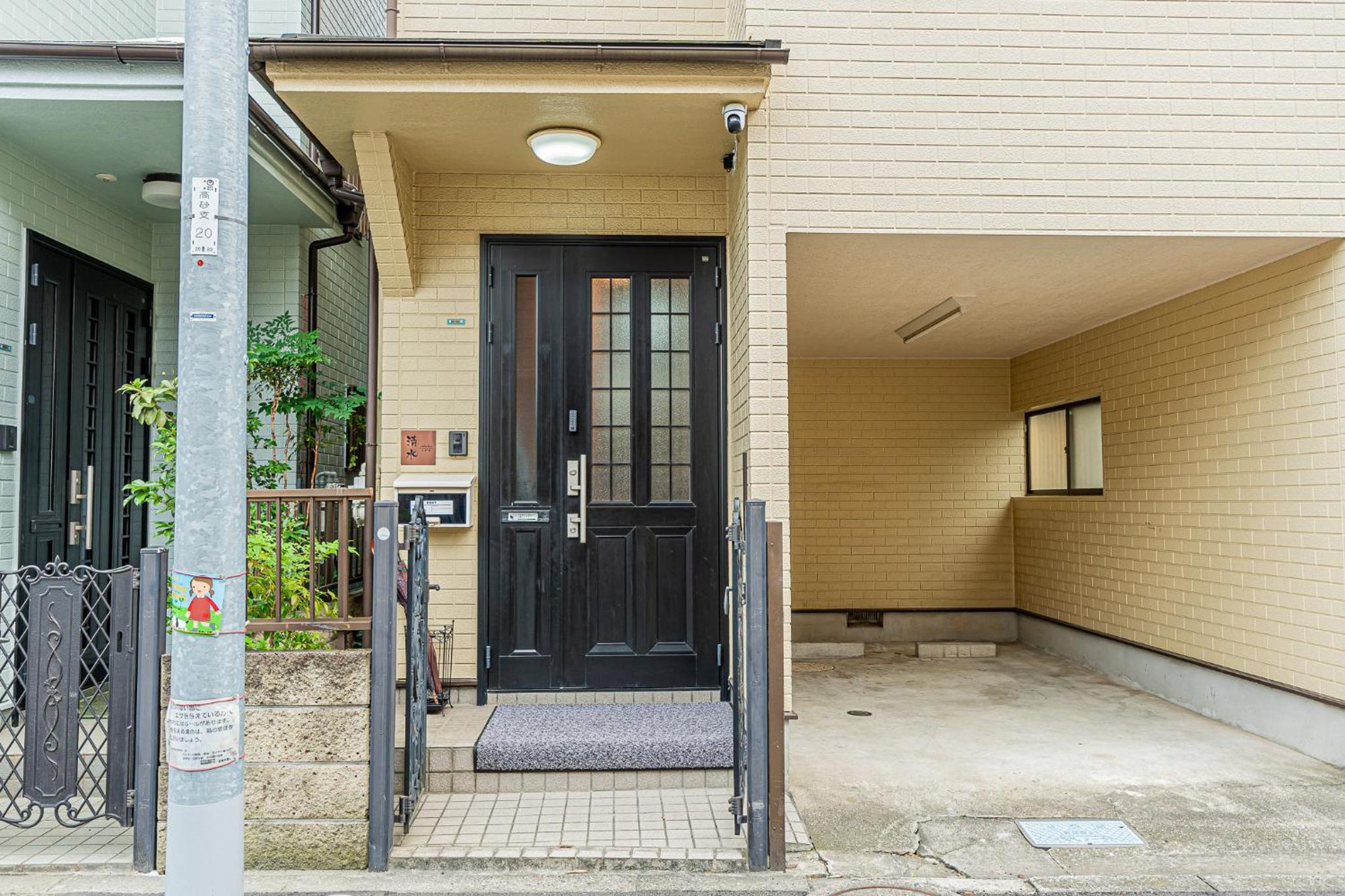 Asakusa-Ginza-Skytree-Stn-4min-95sqm-Garage-2WC-2Swr
