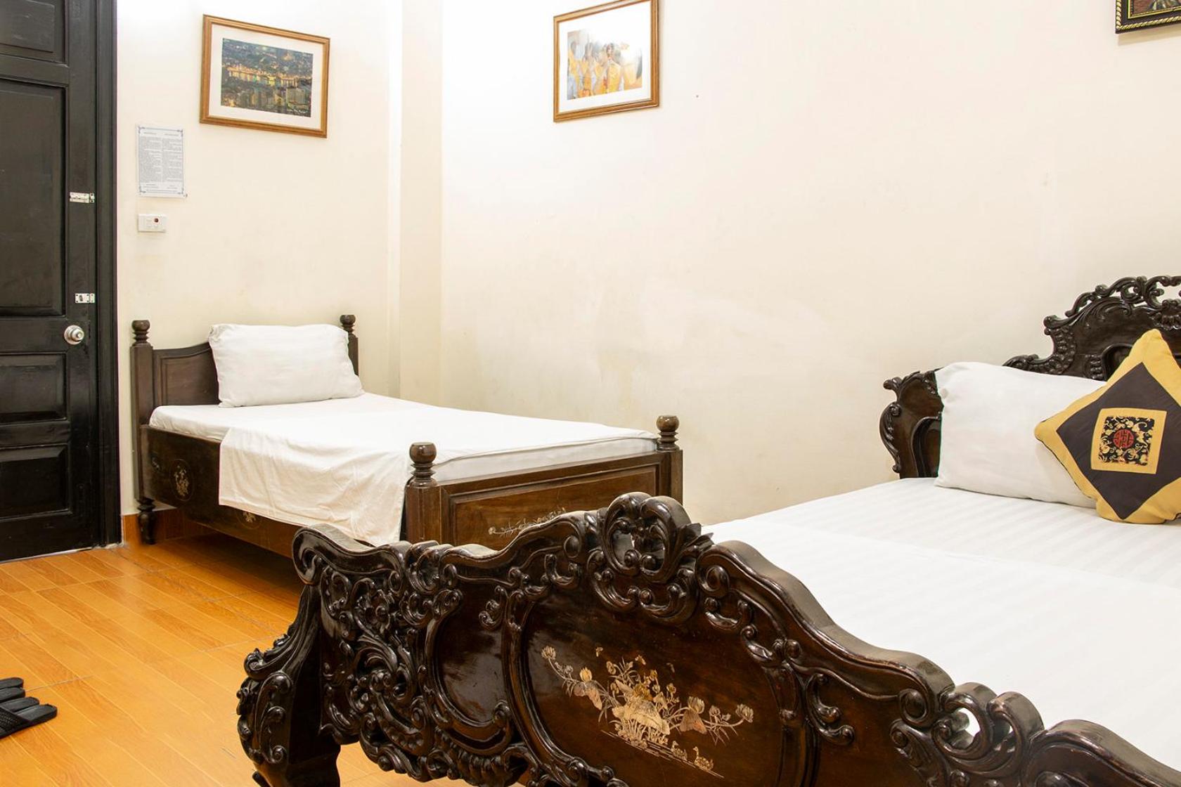 Group Nest Hotel