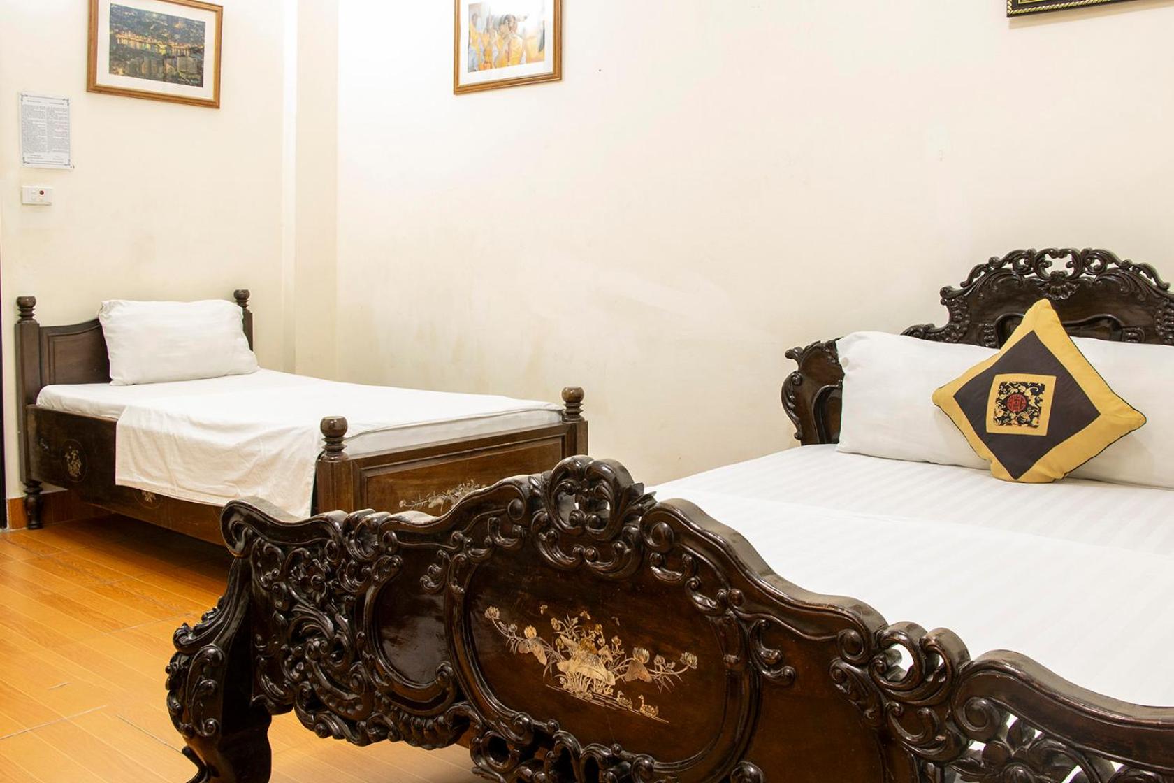 Group Nest Hotel