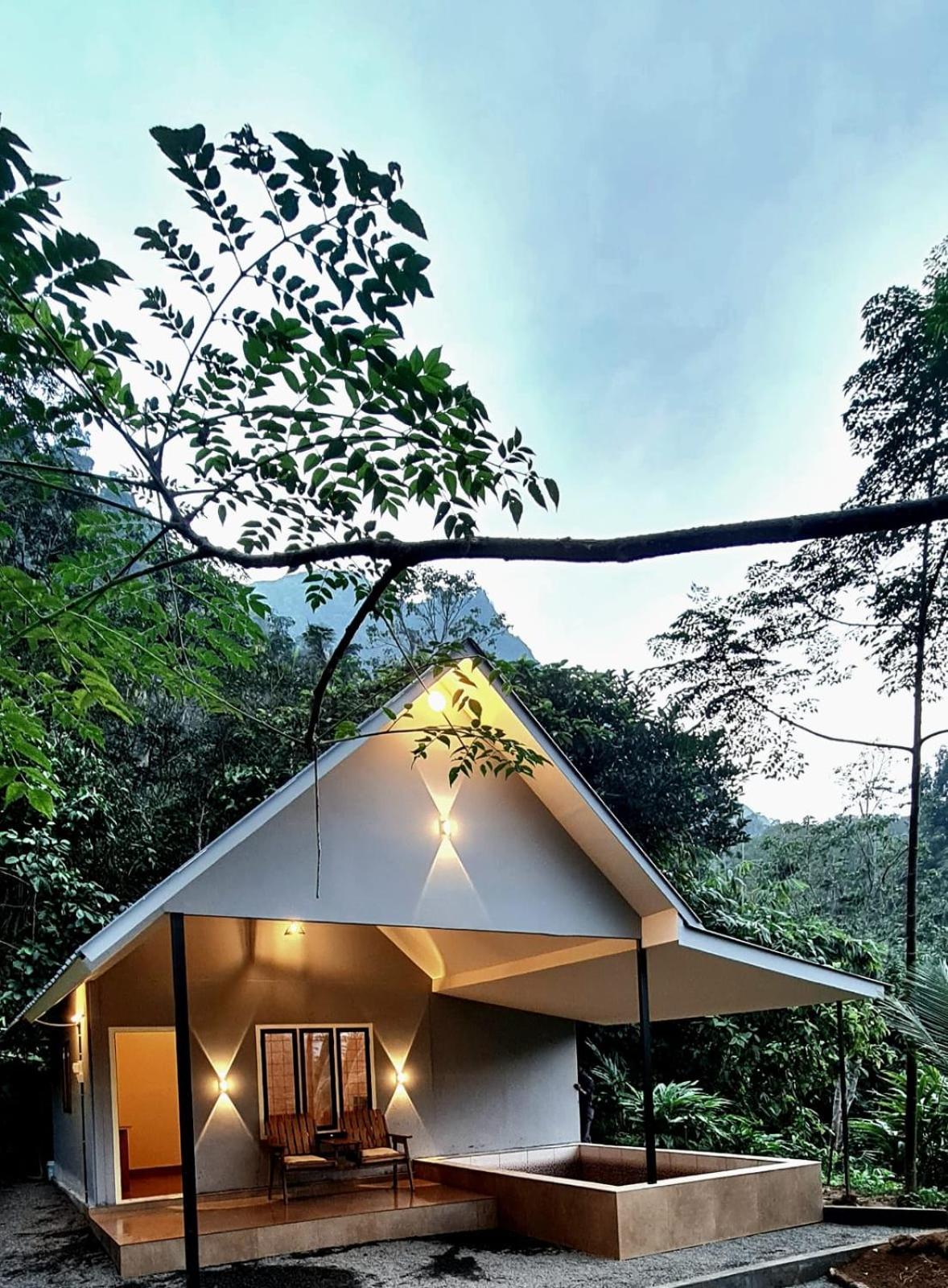 FARMHOUSE MANKULAM, MUNNAR by STAY UNIK