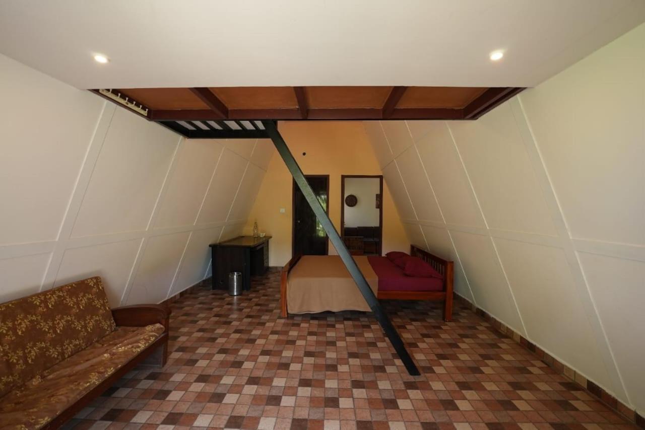 FARMHOUSE MANKULAM, MUNNAR by STAY UNIK