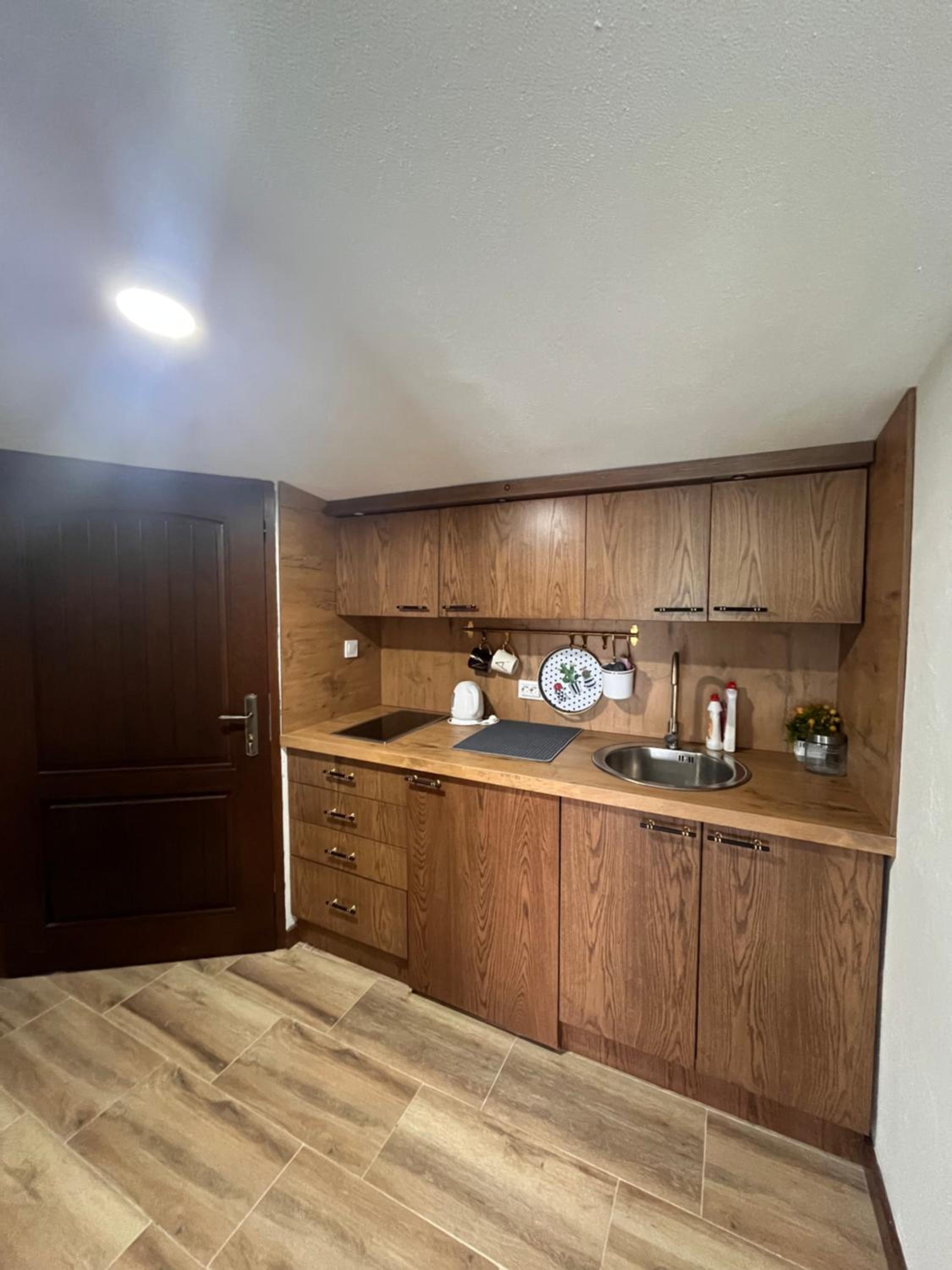 Apartman EM