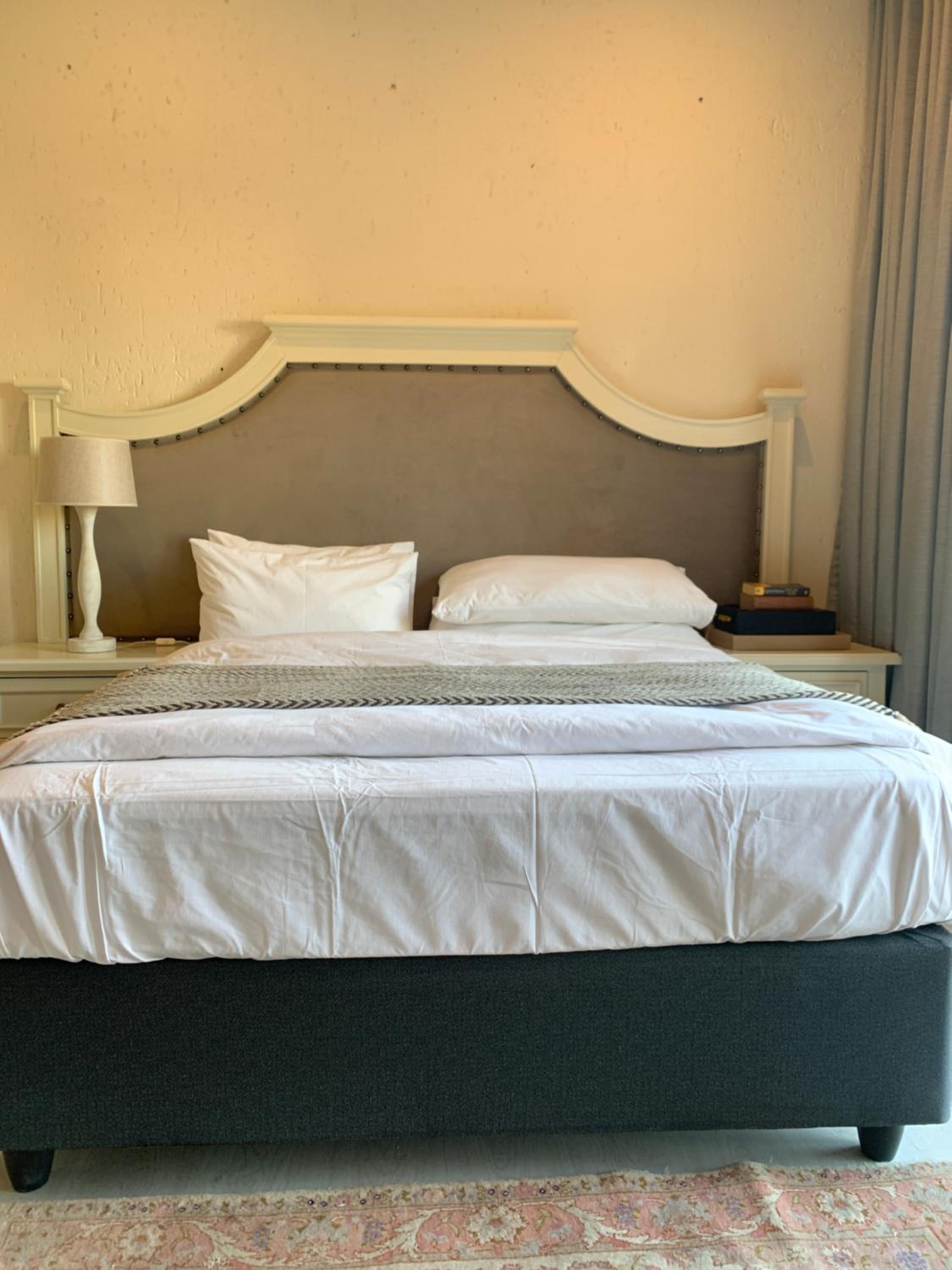 Two bedroom apartment in Sandton 2,5km from Sandton city