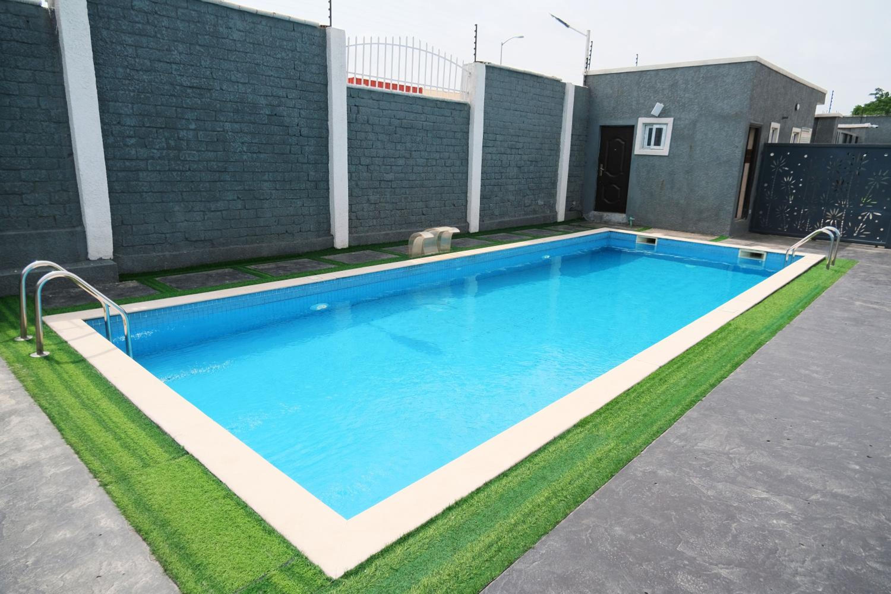 AMORE by C Ives Residences