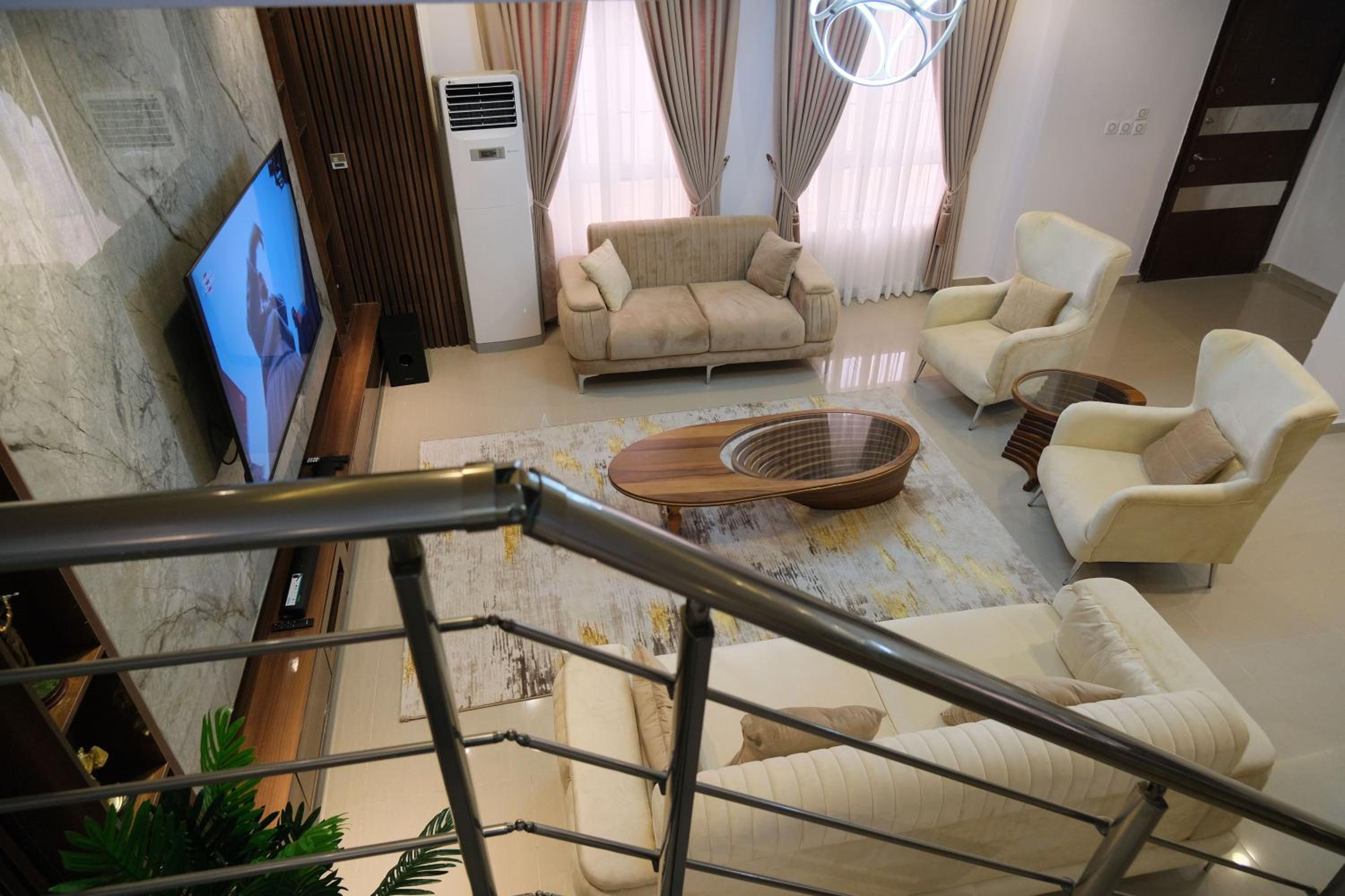 AMORE by C Ives Residences