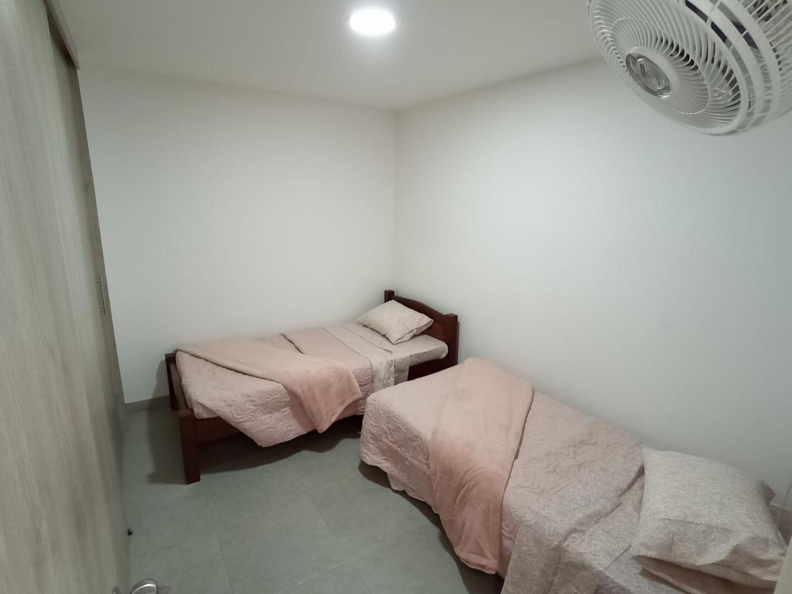 Laureles, Avenida 80 Medellin, Apartamento Exclusivo
