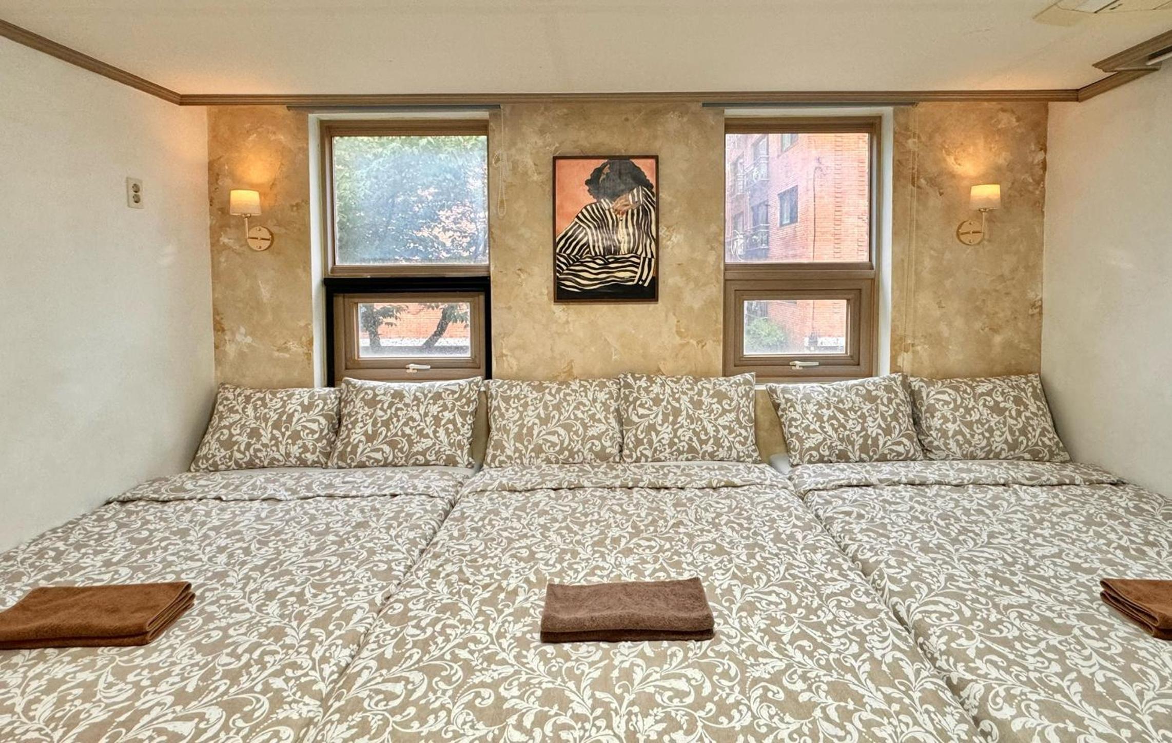 Roi Guesthouse