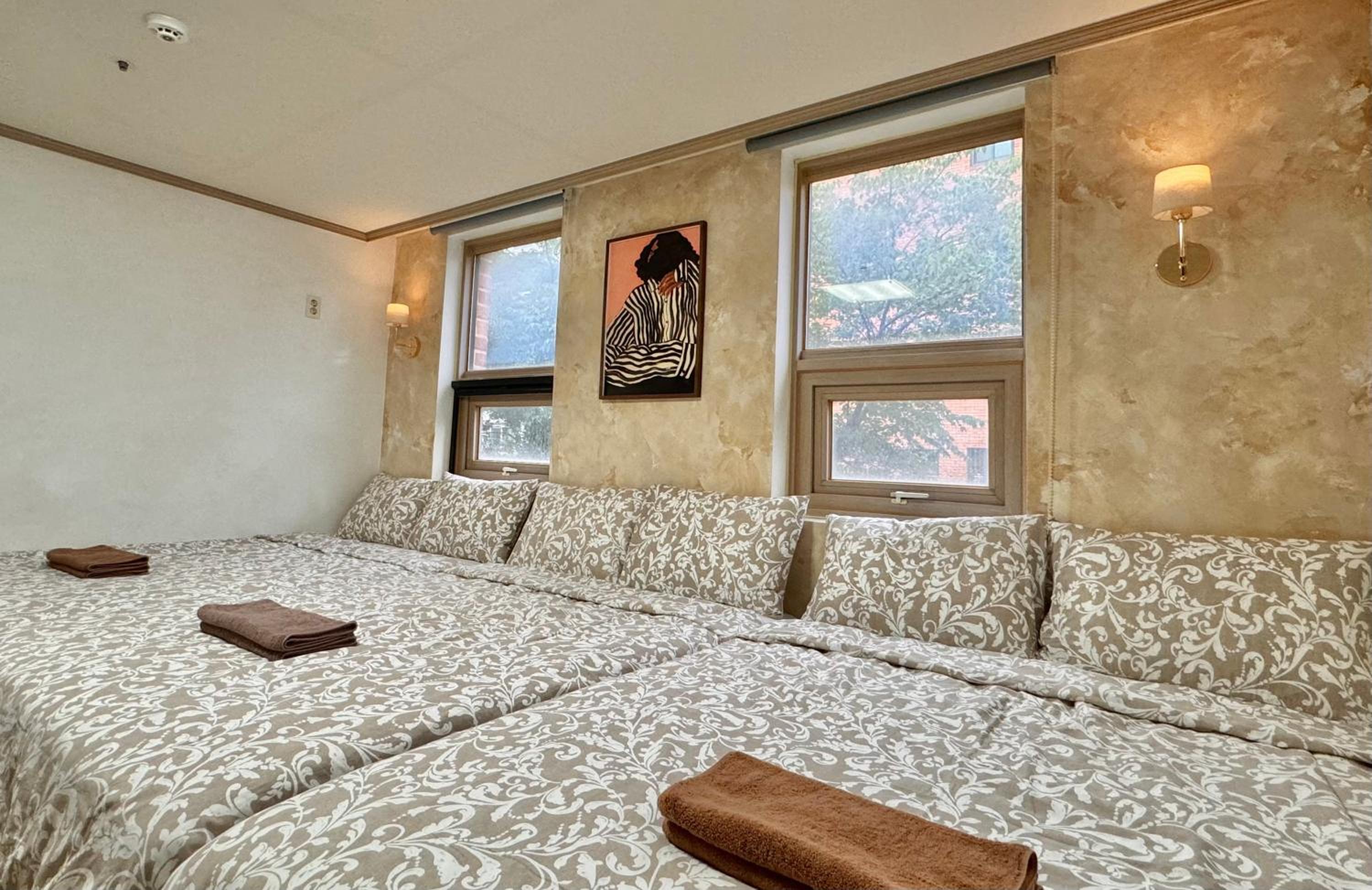 Roi Guesthouse