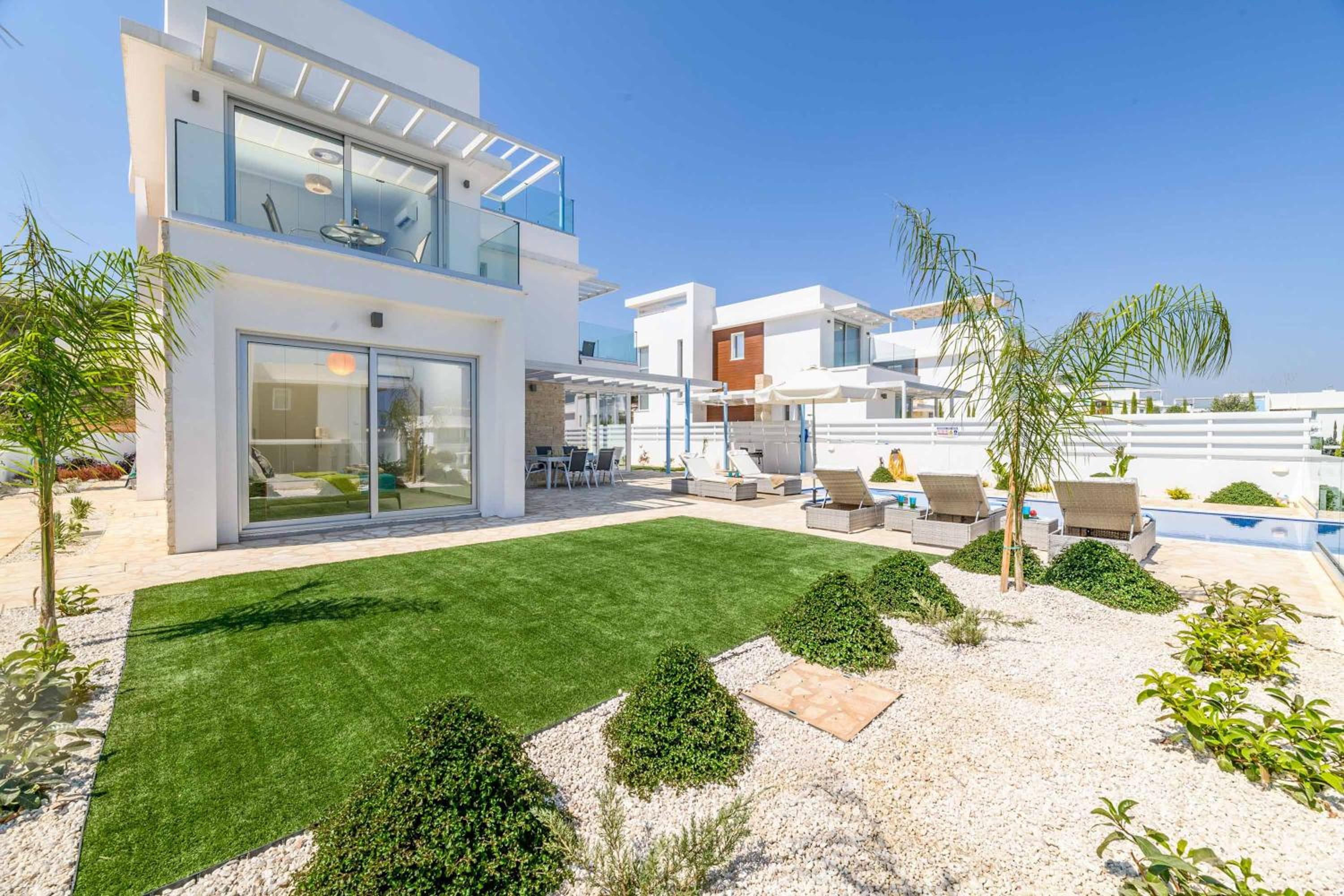 Mylos Lifestyle Seaview 21