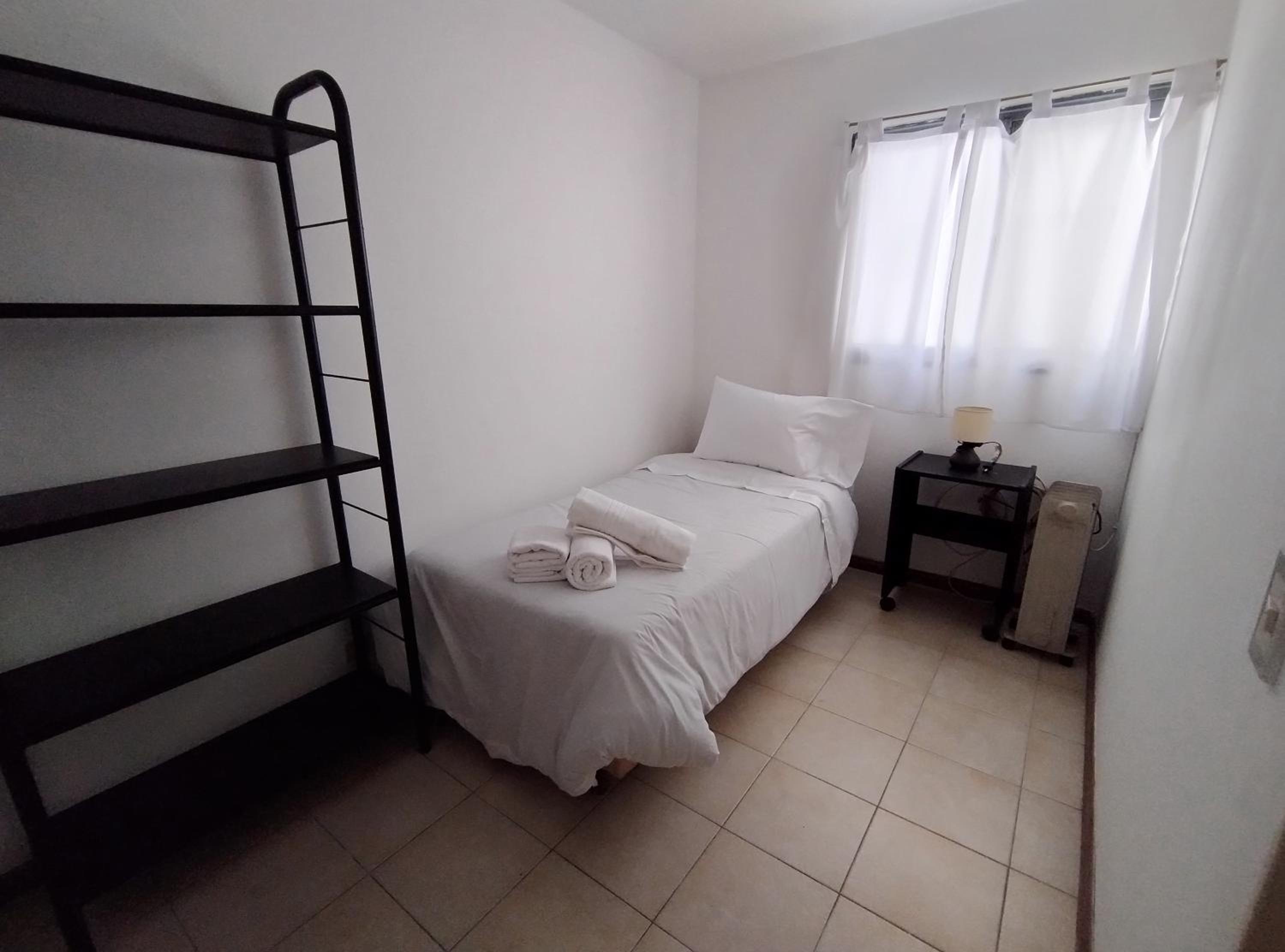 Nueva Córdoba 2 habitaciones con balcón
