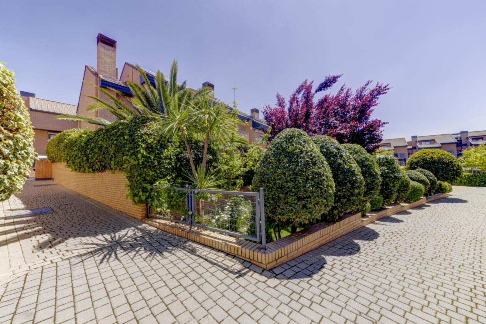 Apavonia Chalet en Boadilla del Monte Madrid el Palomar