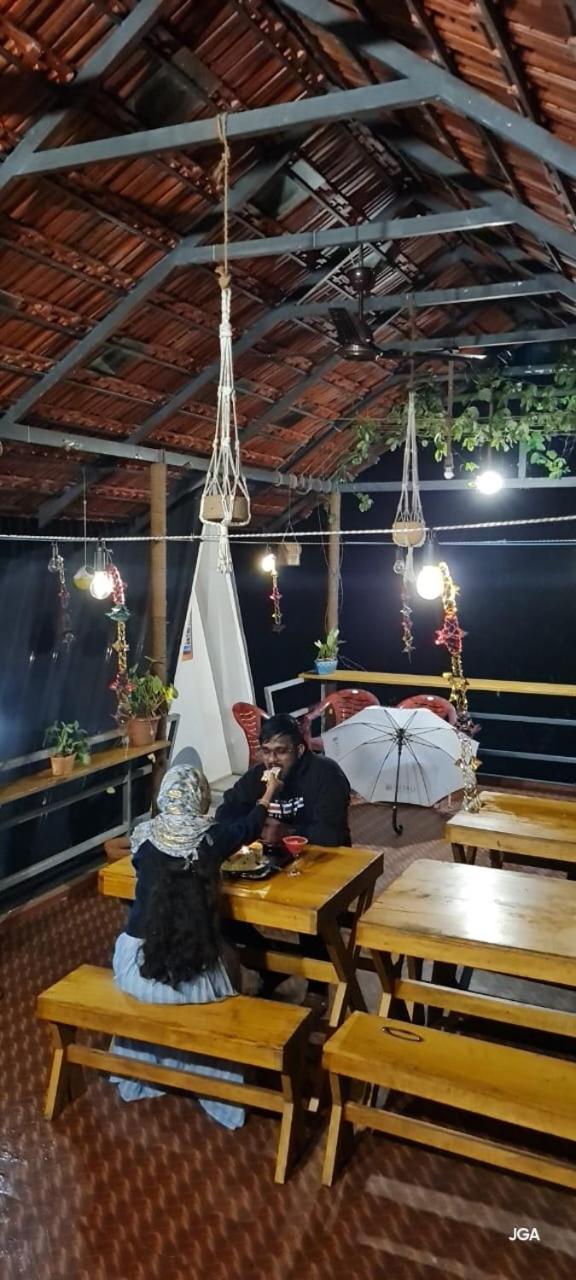 FARMHOUSE MANKULAM, MUNNAR by STAY UNIK