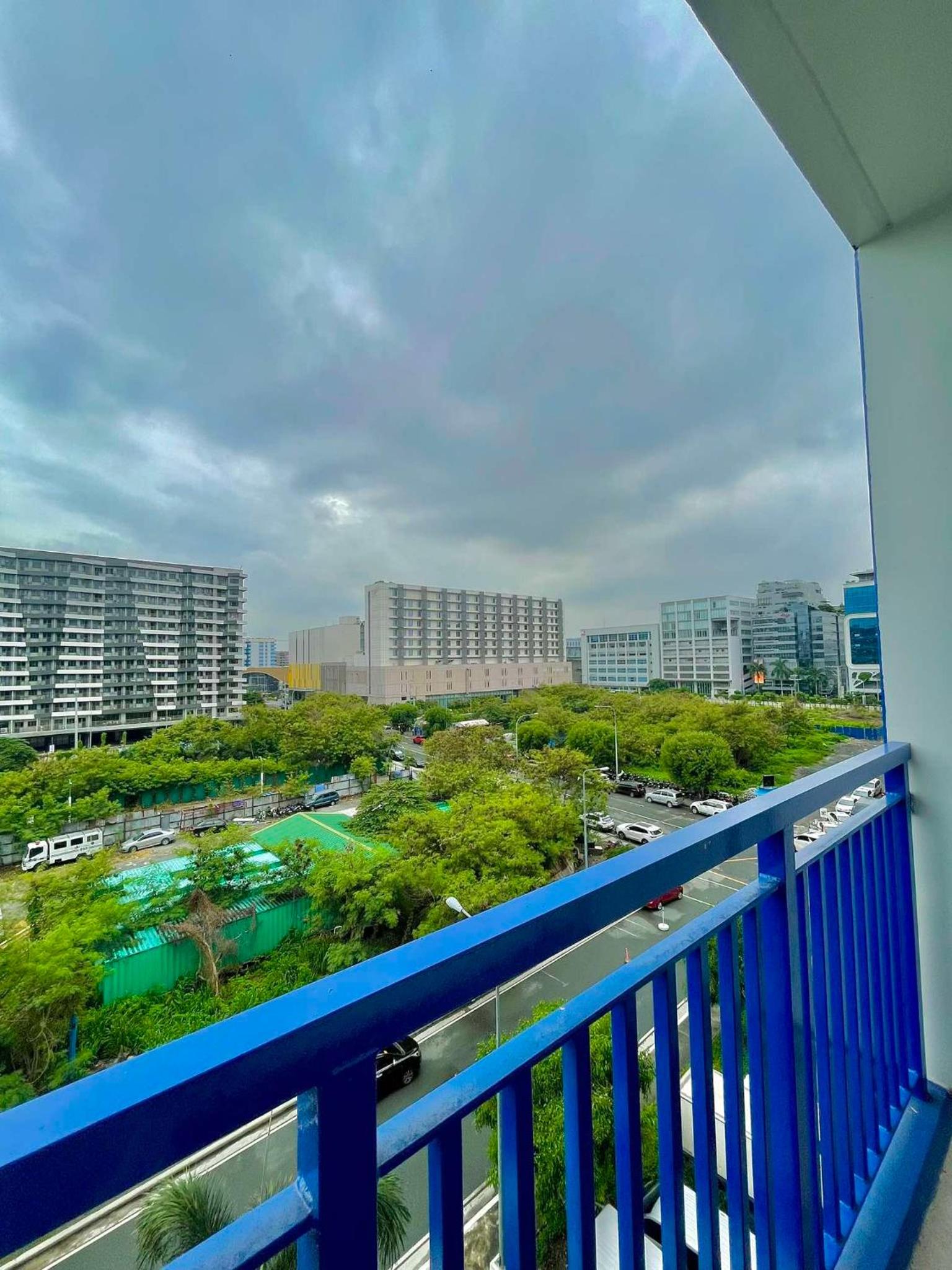 Blissful Escape Moa Sea Residences view 4