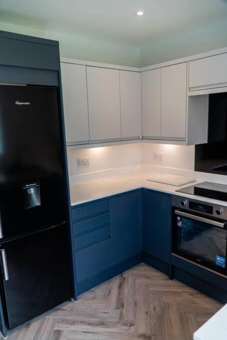 4 bed home in Leamington Spa hosted by GreyBird view 5