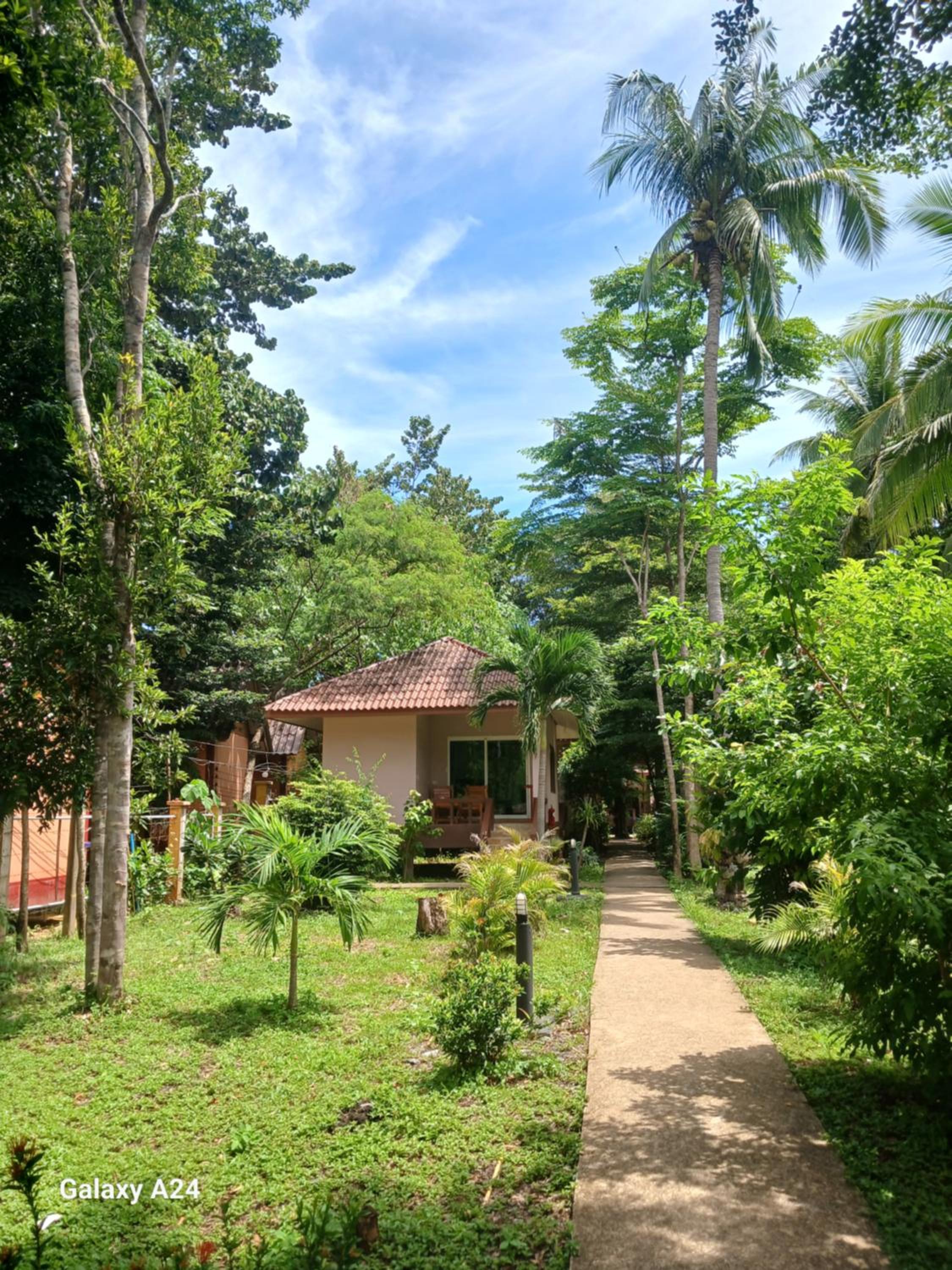 Baan Long Beach