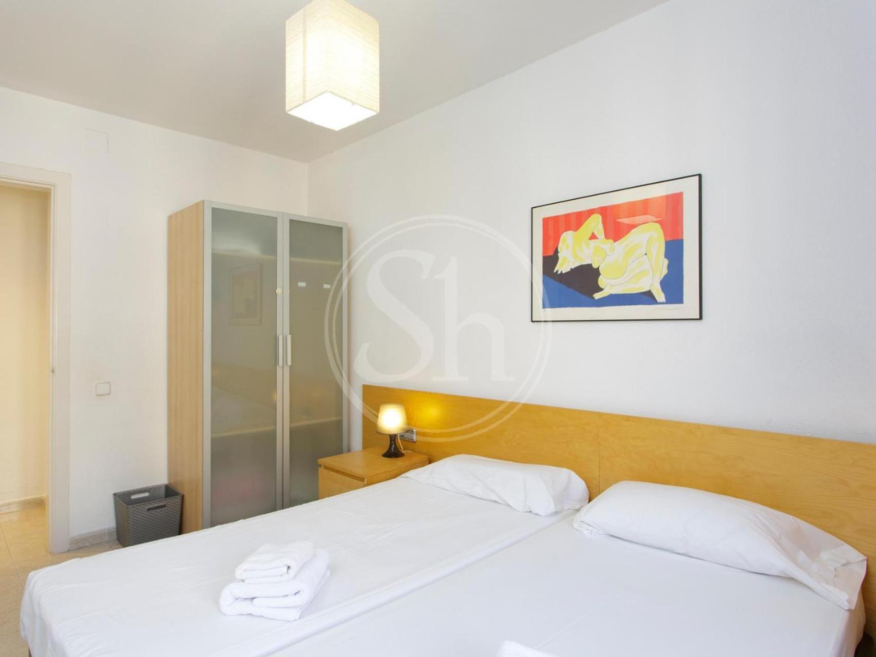 Luminescent Valencia Apartment