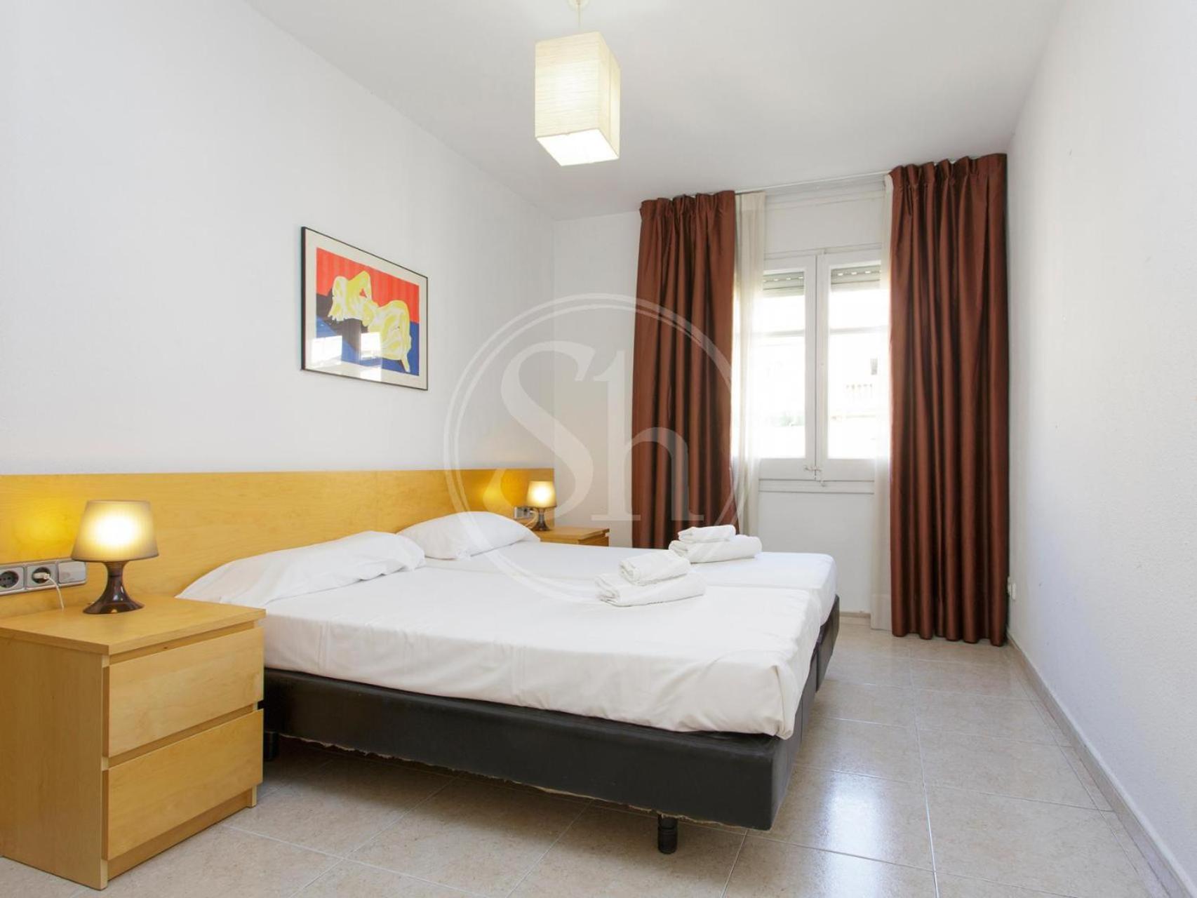 Luminescent Valencia Apartment