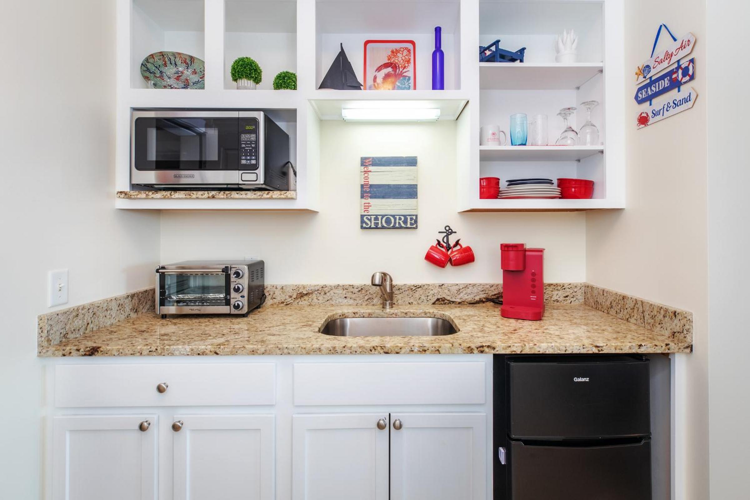 Atlantic Breeze Suites - Property Image 48