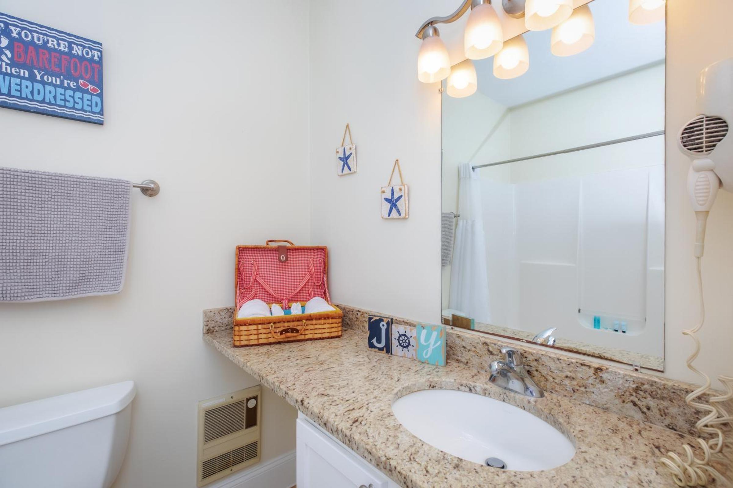 Atlantic Breeze Suites - Property Image 82