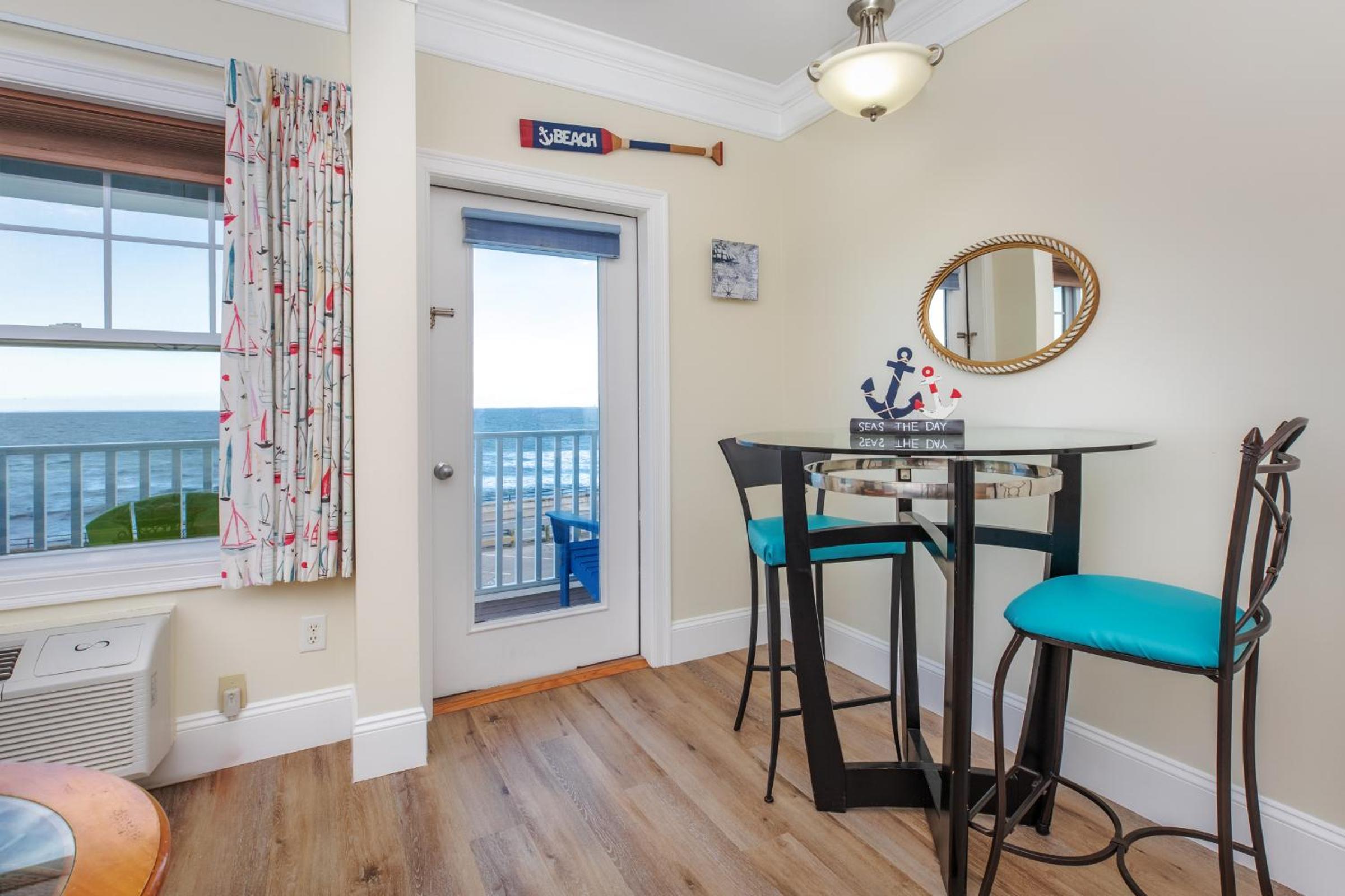 Atlantic Breeze Suites - Property Image 85