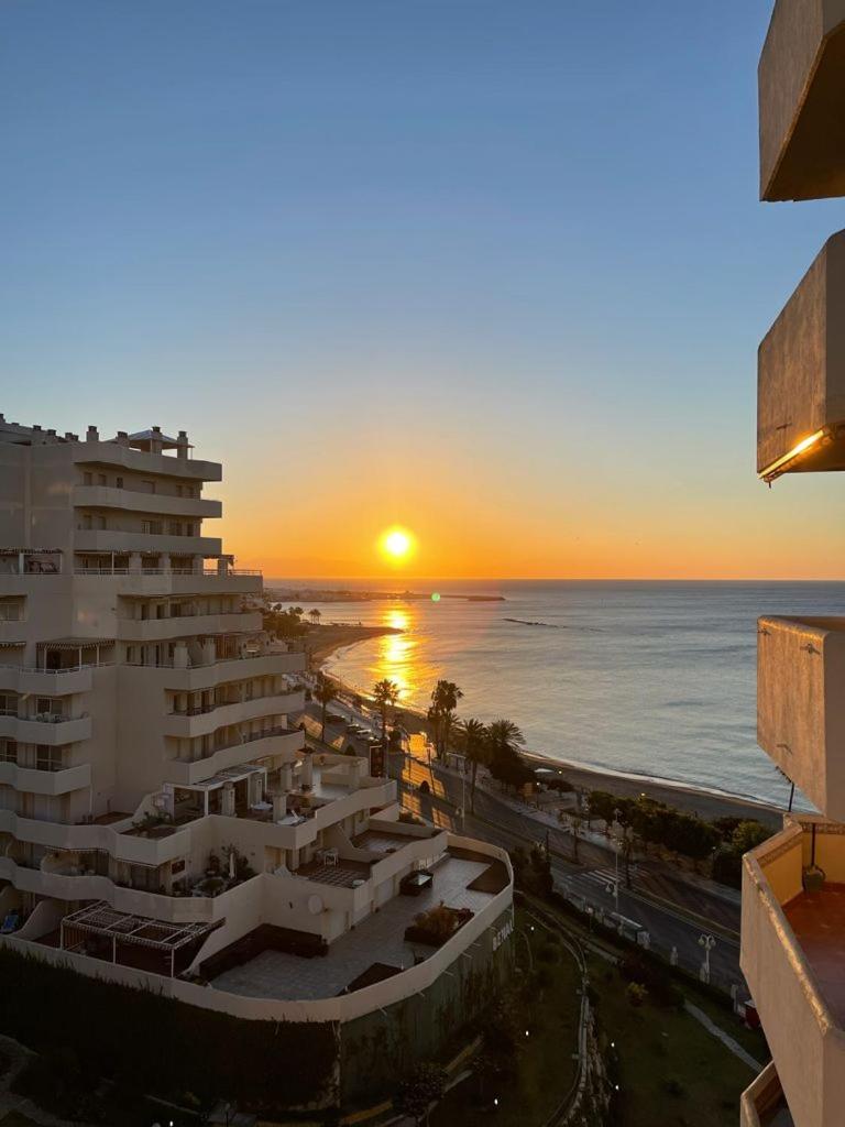 BENALBEACH Apartamento Exclusivo view 5